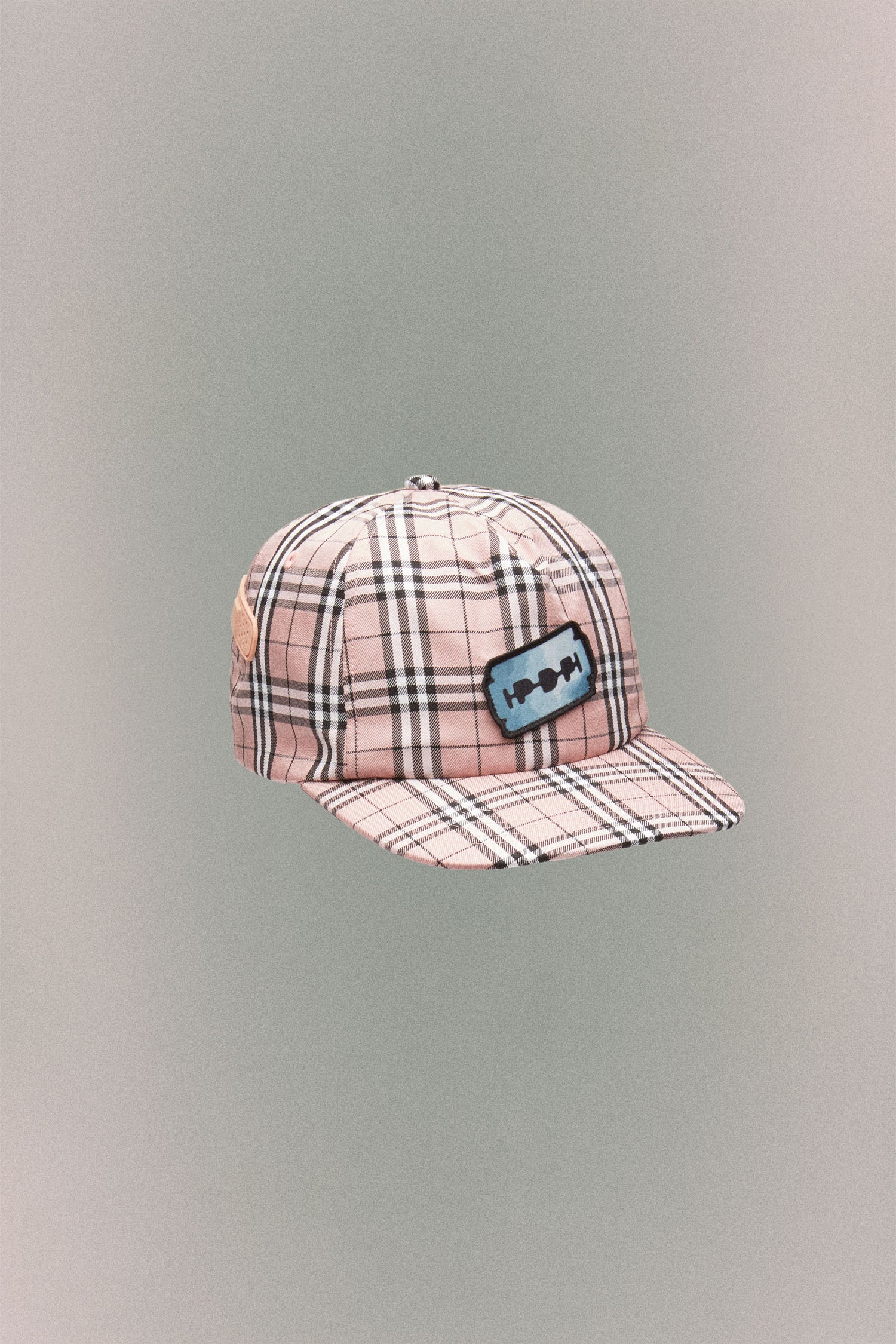 BASEBALL CAP CHECK // PINK