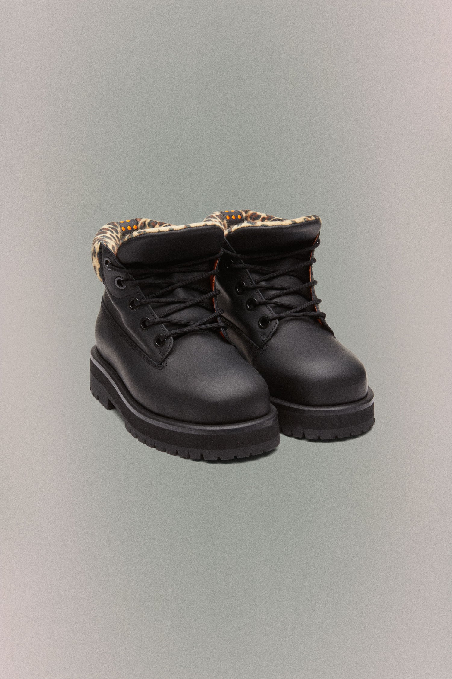 STRADA LOW CHEETAH // BLACK