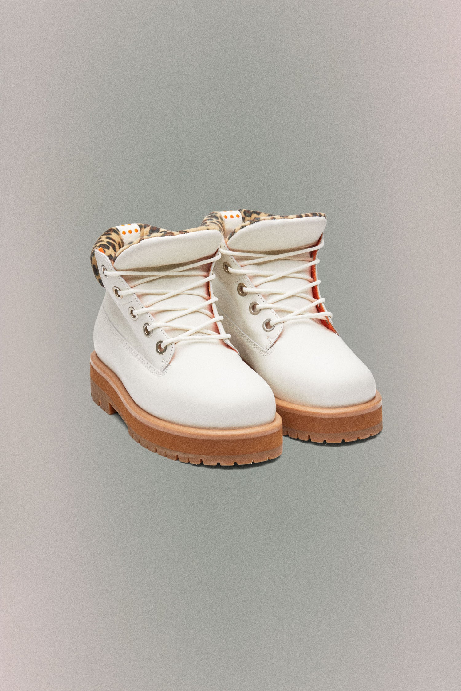 STRADA LOW CHEETAH // WHITE