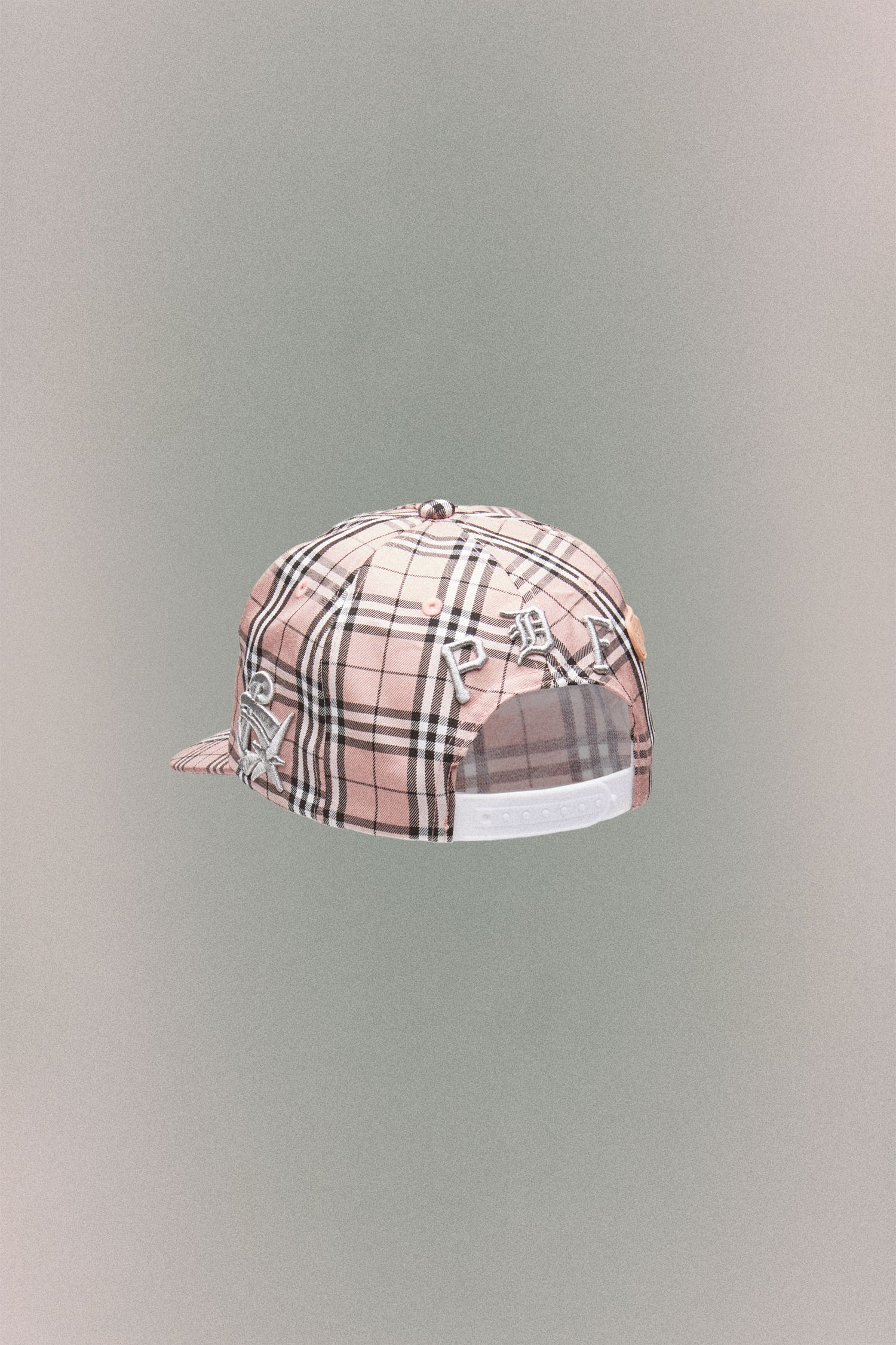 BASEBALL CAP CHECK // PINK