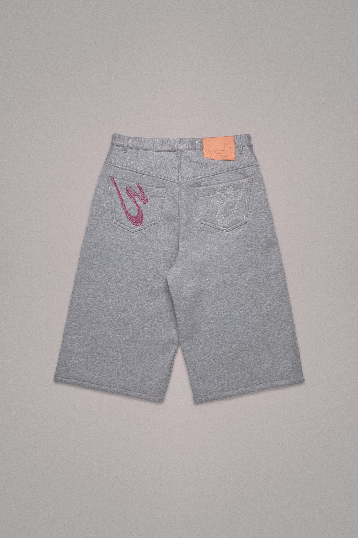 LOUNGE SHORT // GREY