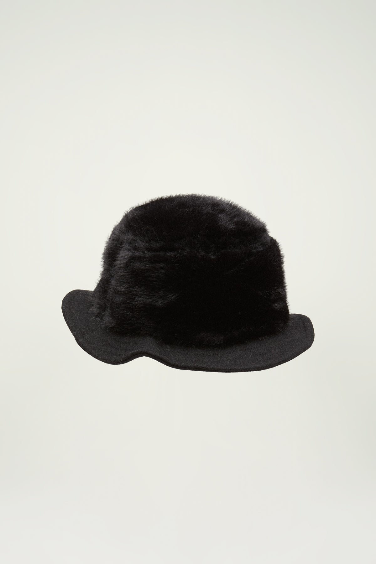 FY FUR BUCKET HAT // BLACK