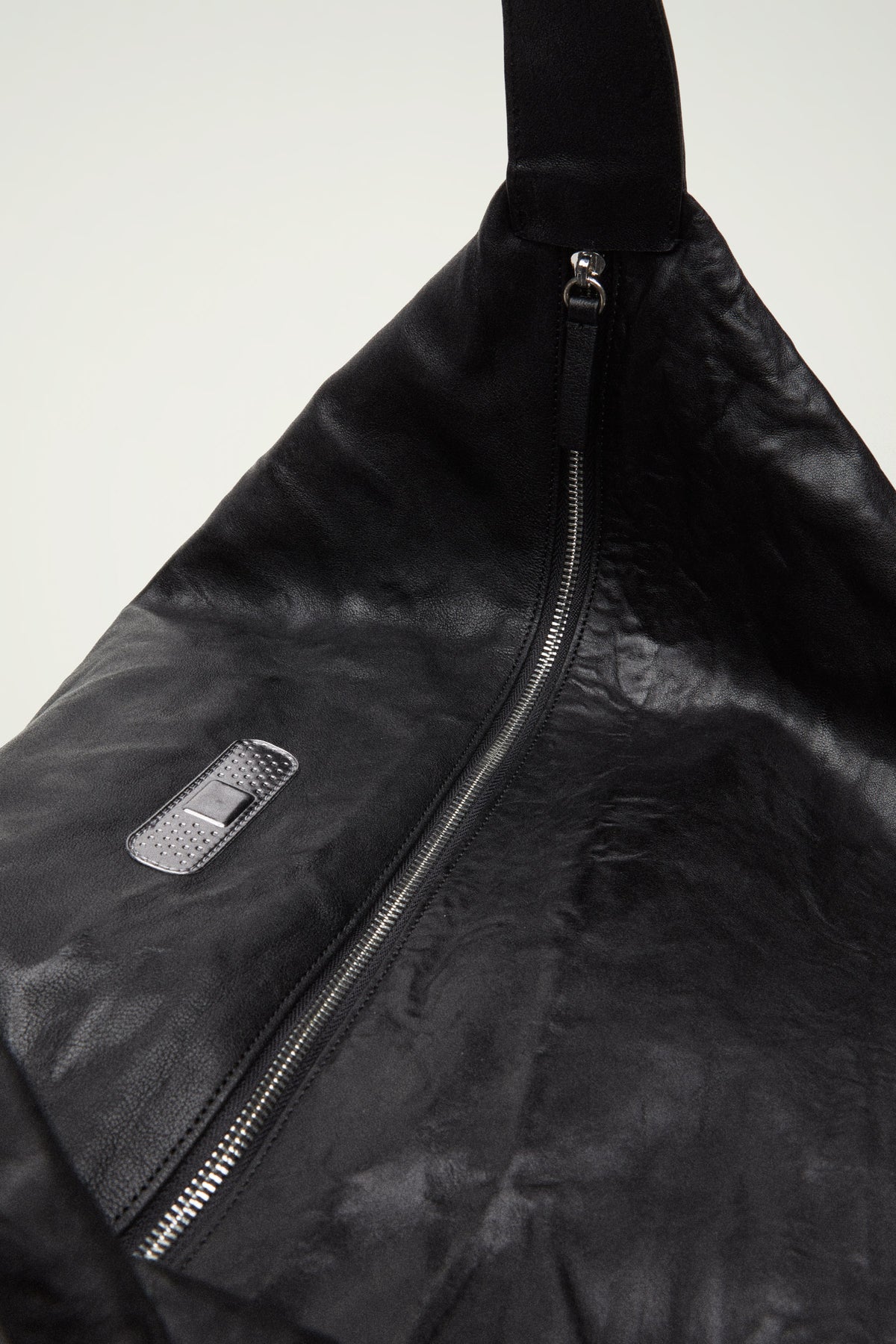 LARISSA BAG // BLACK