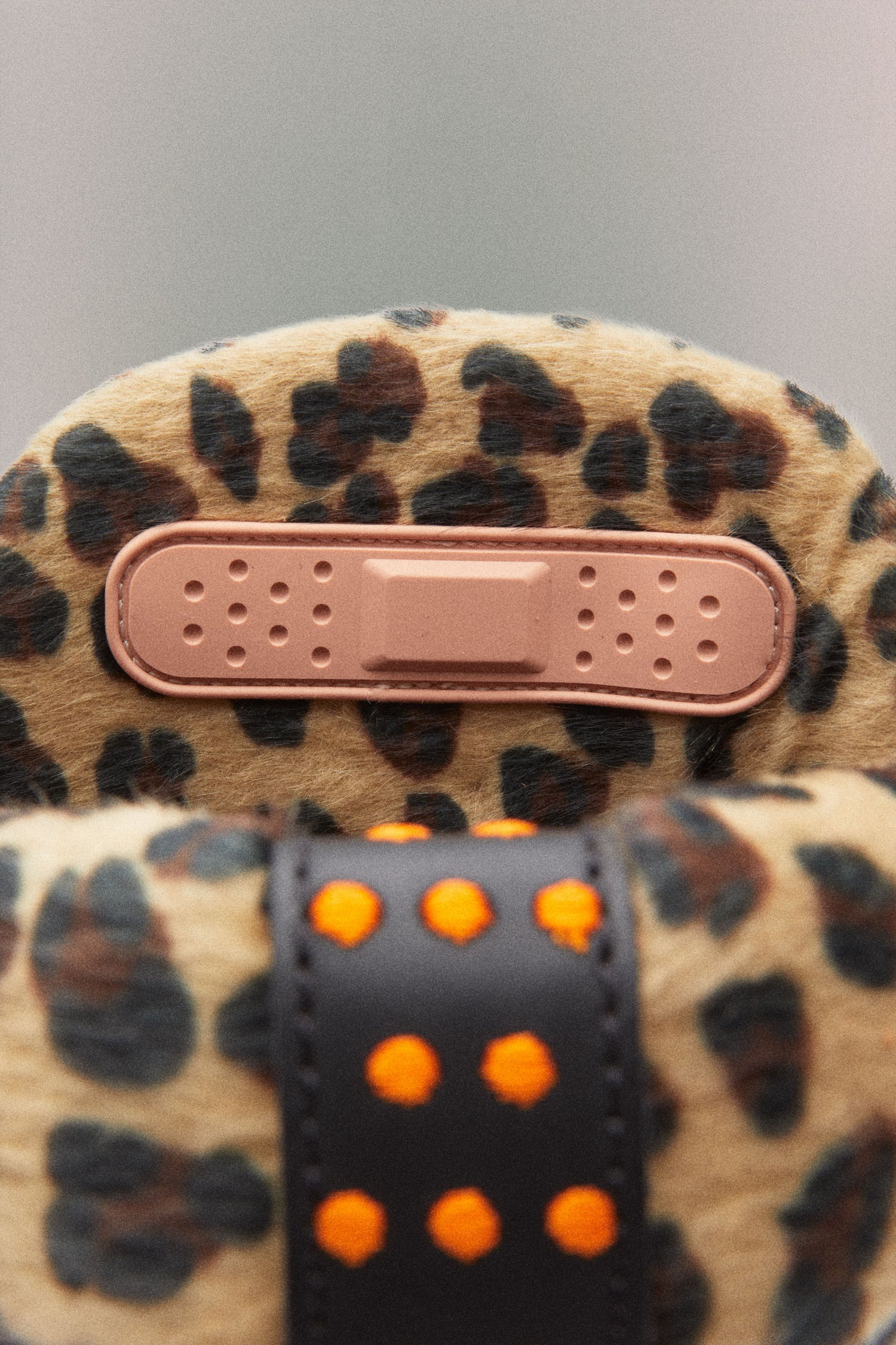 STRADA LOW CHEETAH // BLACK