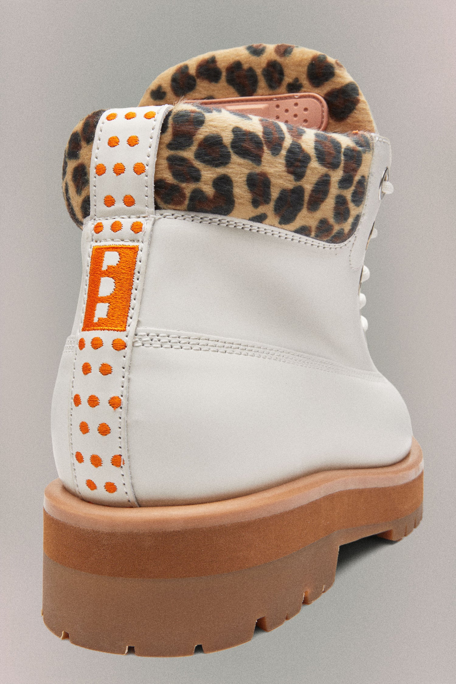 STRADA LOW CHEETAH // WHITE