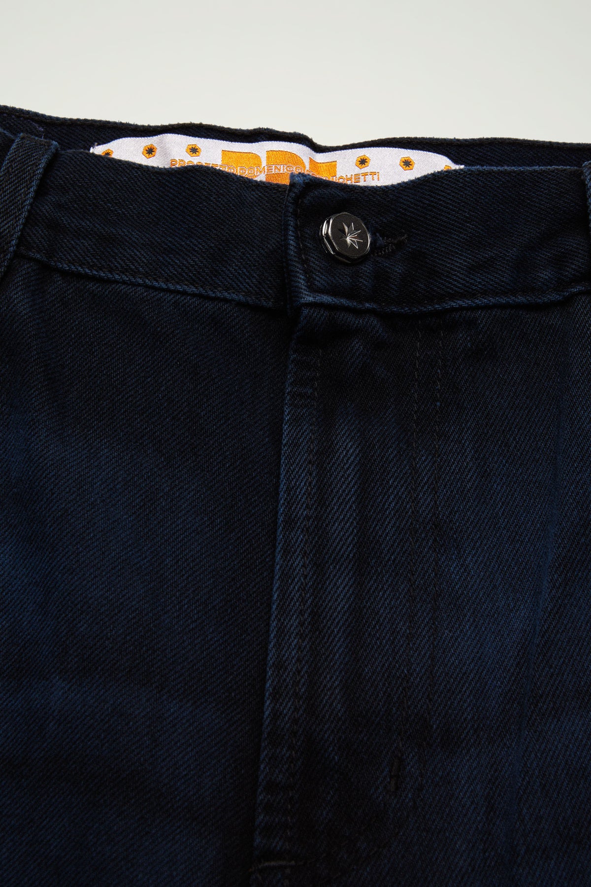 THE NEW LEGGENDA JEAN // BLACK OVERDYED BLUE
