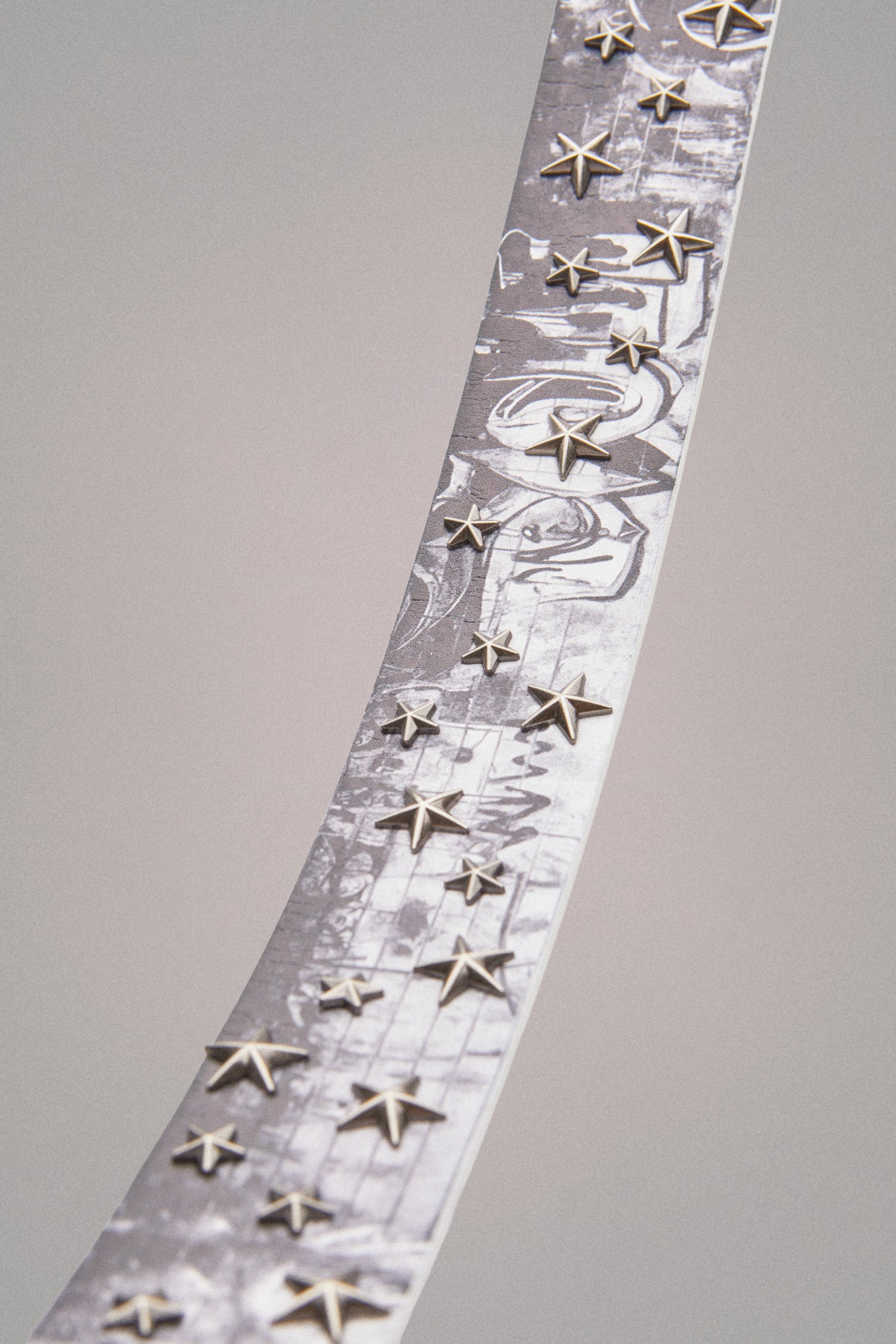 PDF X STOLEN ARTS GRAFFITI BELT // WHITE