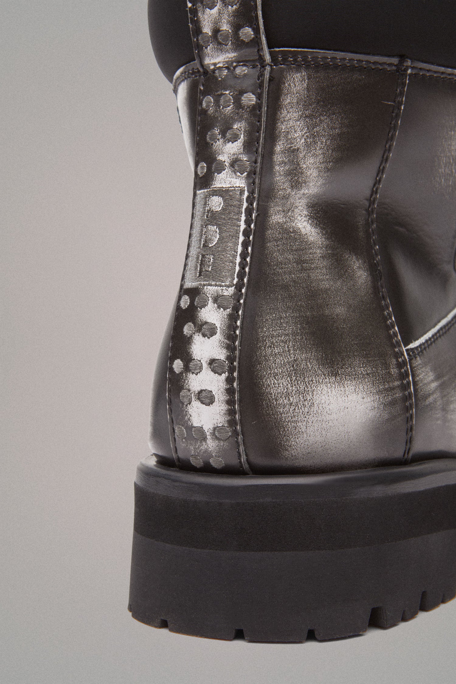 STRADA G BRUSHED BOOTS // BLACK