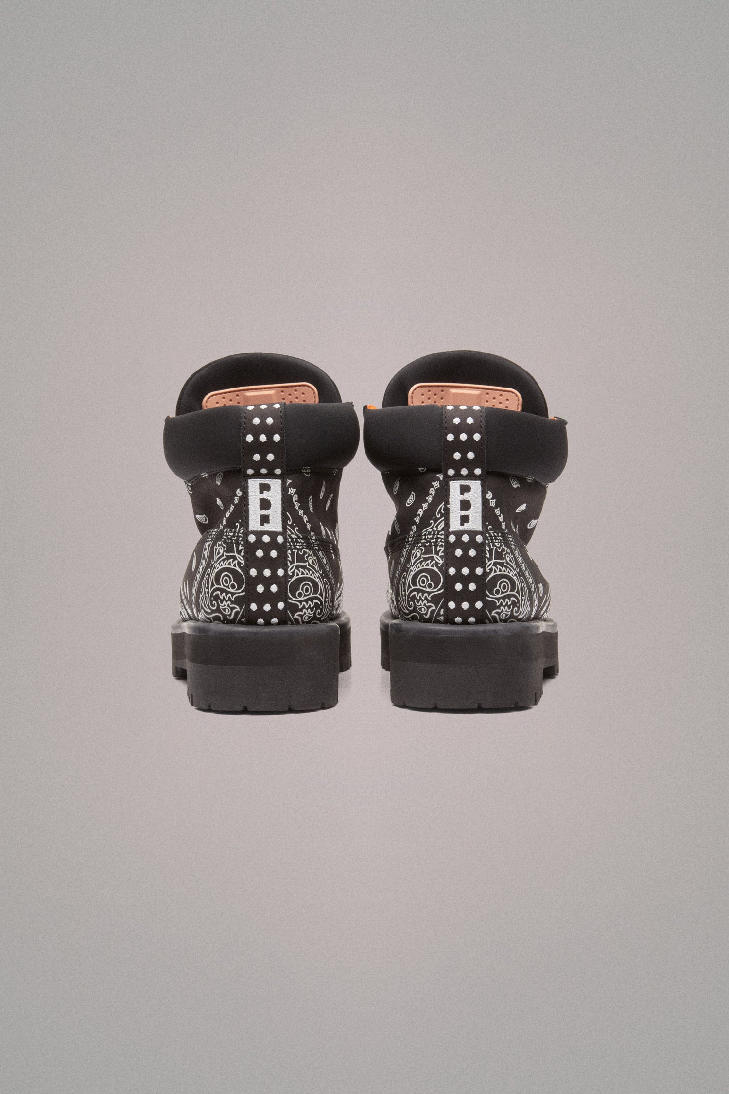 STRADA LOW BANDANA BOOT // BLACK