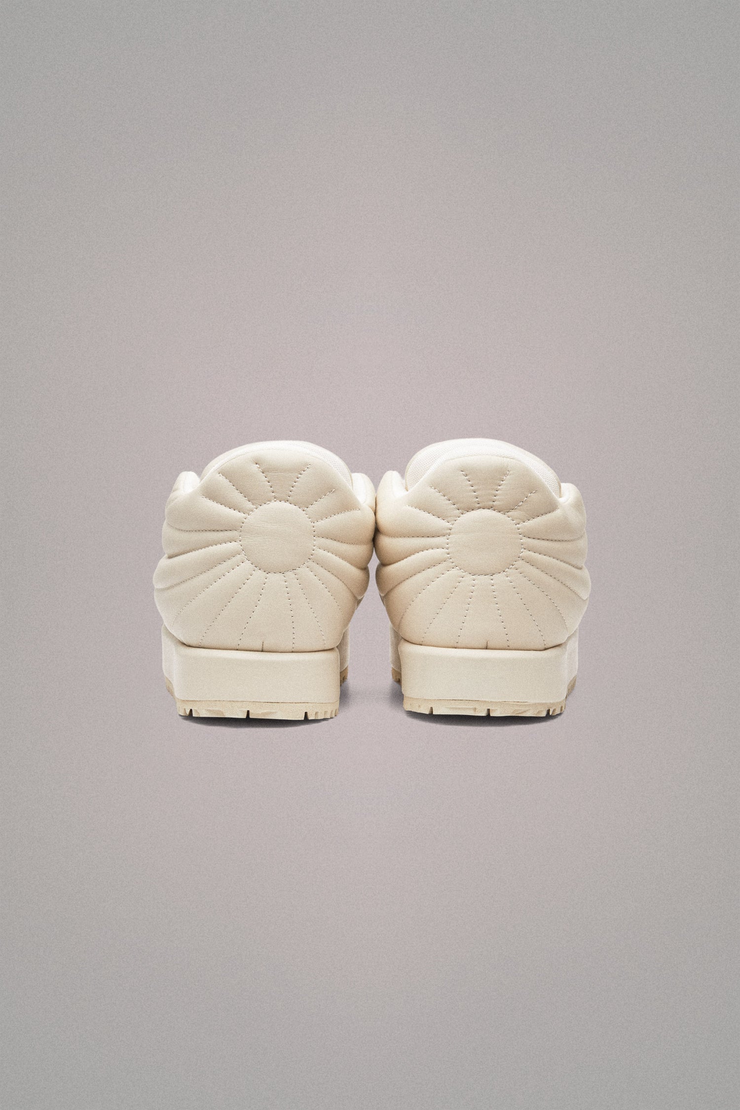 PLUTO S000 SNEAKERS // OFF WHITE