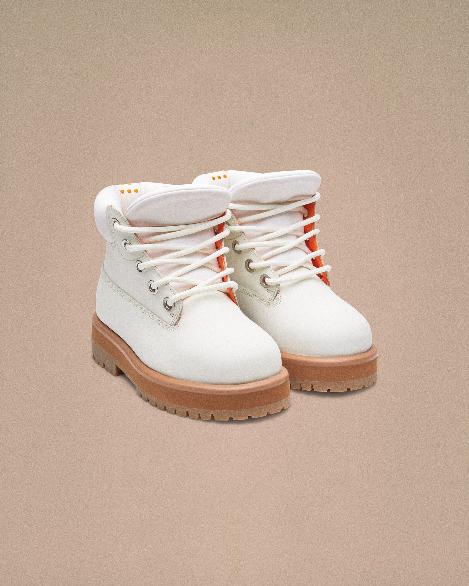 STRADA // WHITE