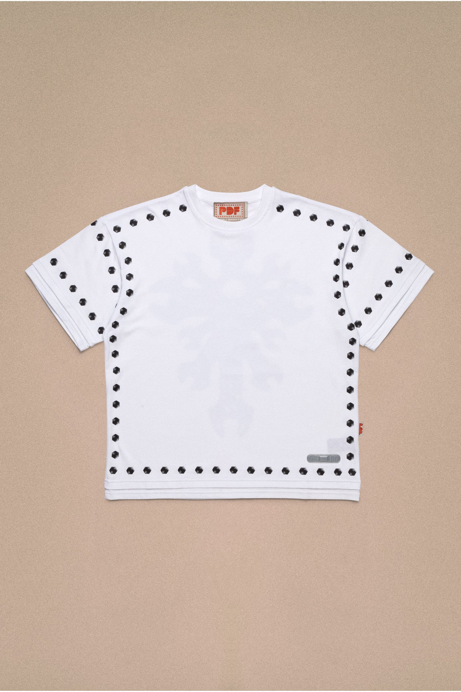 BULLONS TEE // WHITE