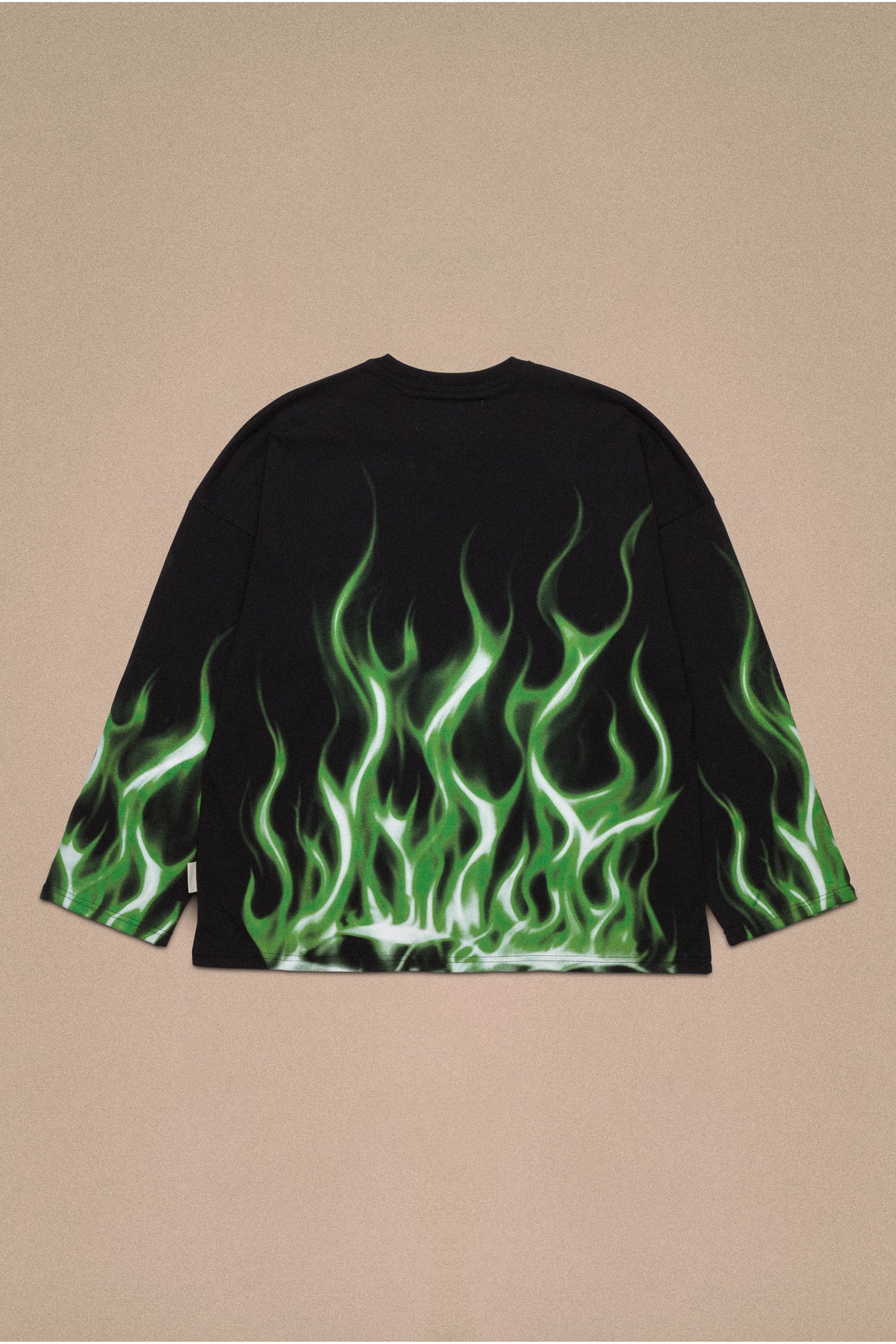 LA FLAME LONGSLEEVE // BLACK