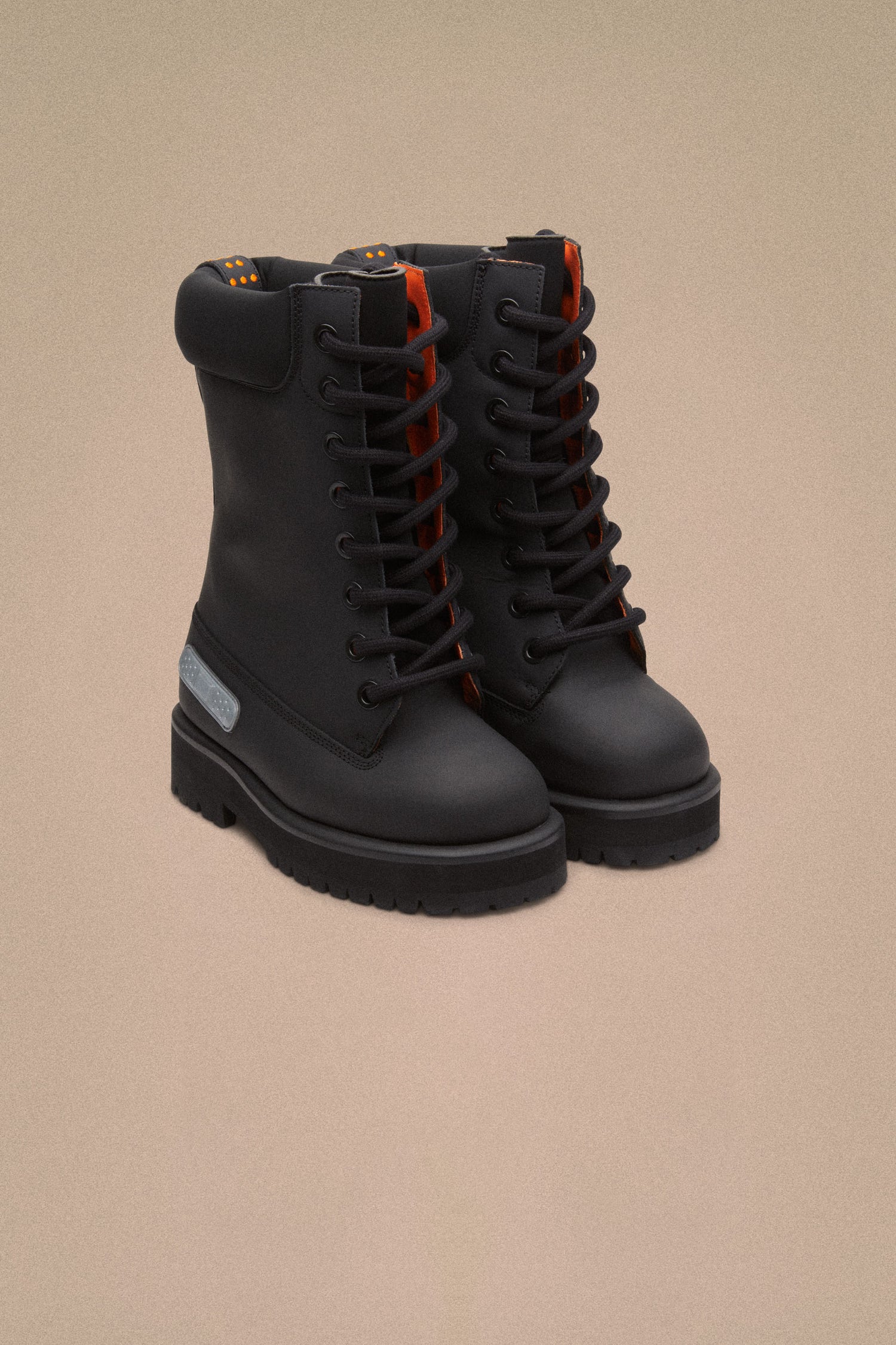 STRADA HIGH TOP // BLACK