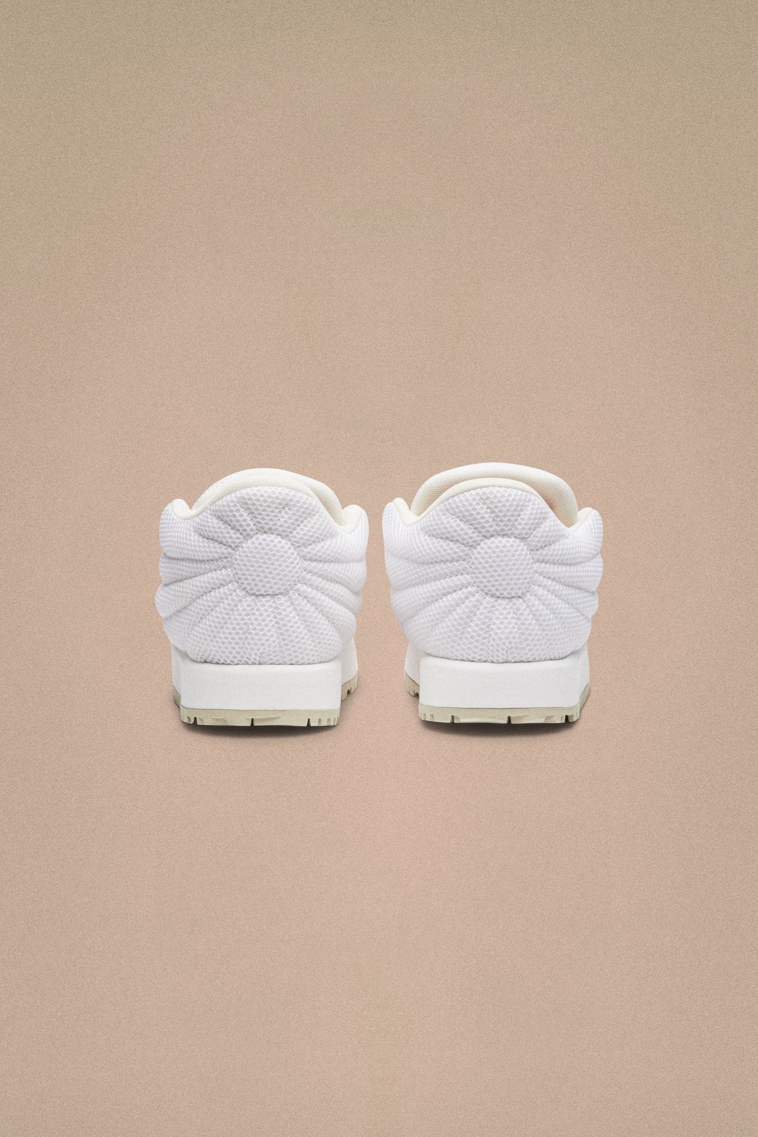 NUVOLA MESH // WHITE