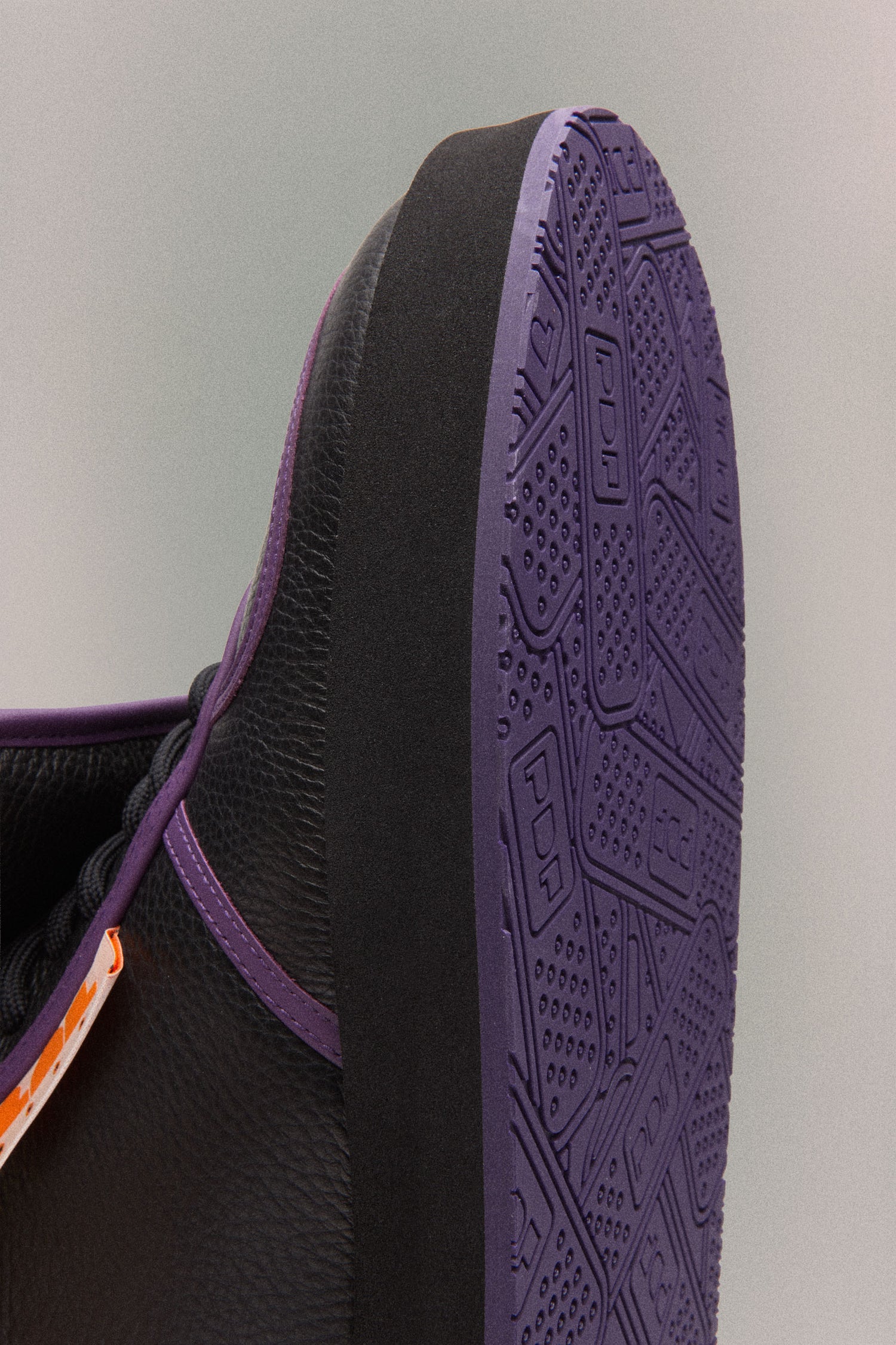 PDF STELLA HIGH // BLACK PURPLE