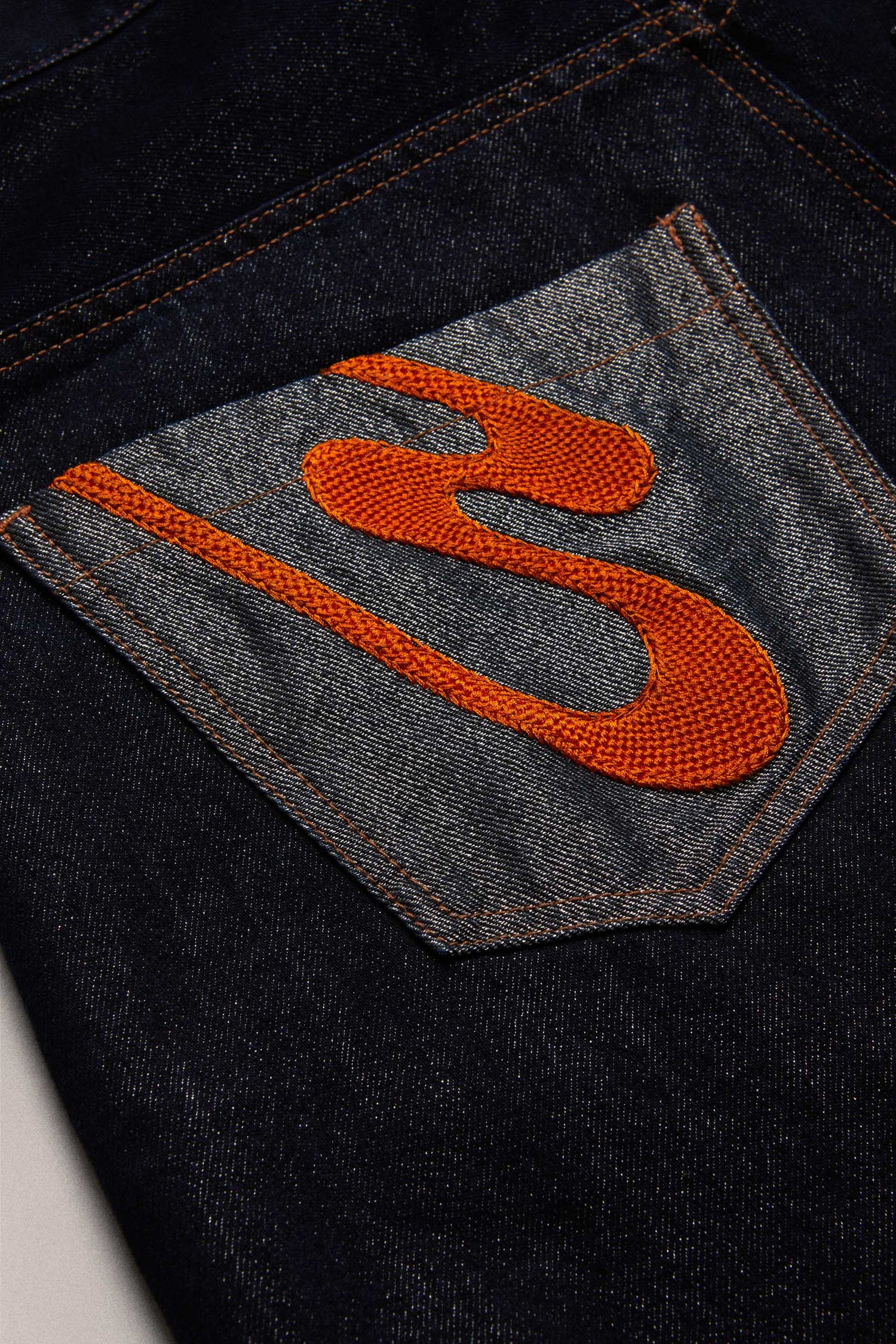 LOW RIDE SHORTS // DARK BLUE