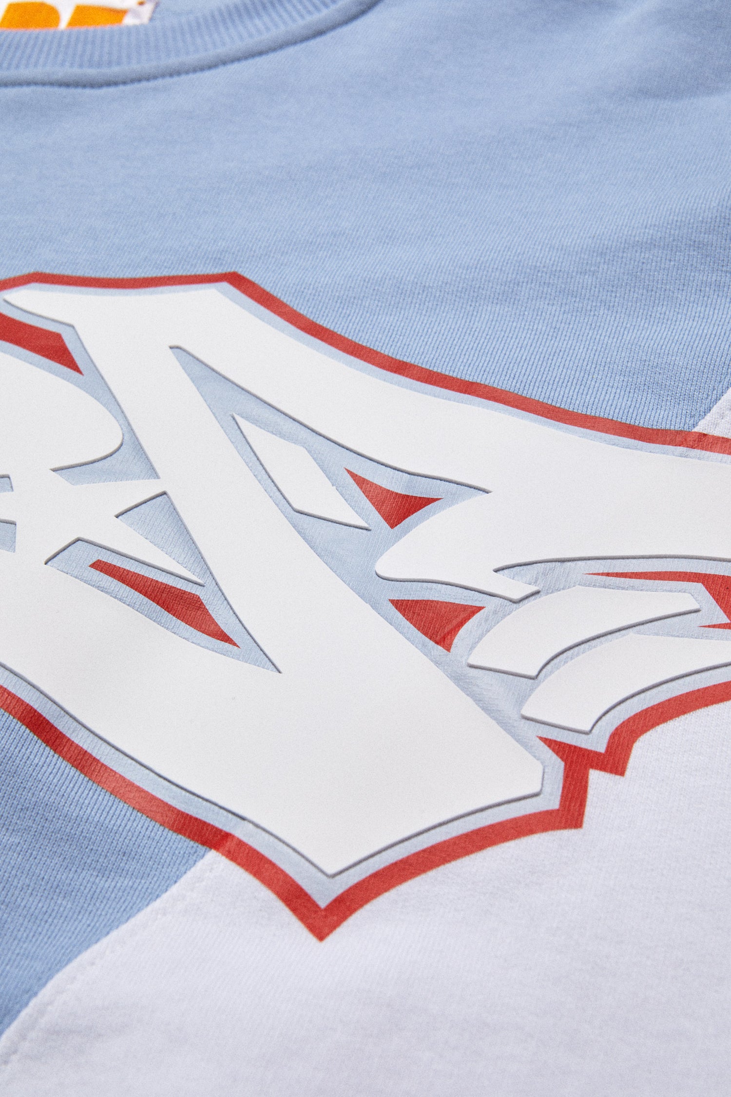 CREW NECK B // LIGHT BLUE