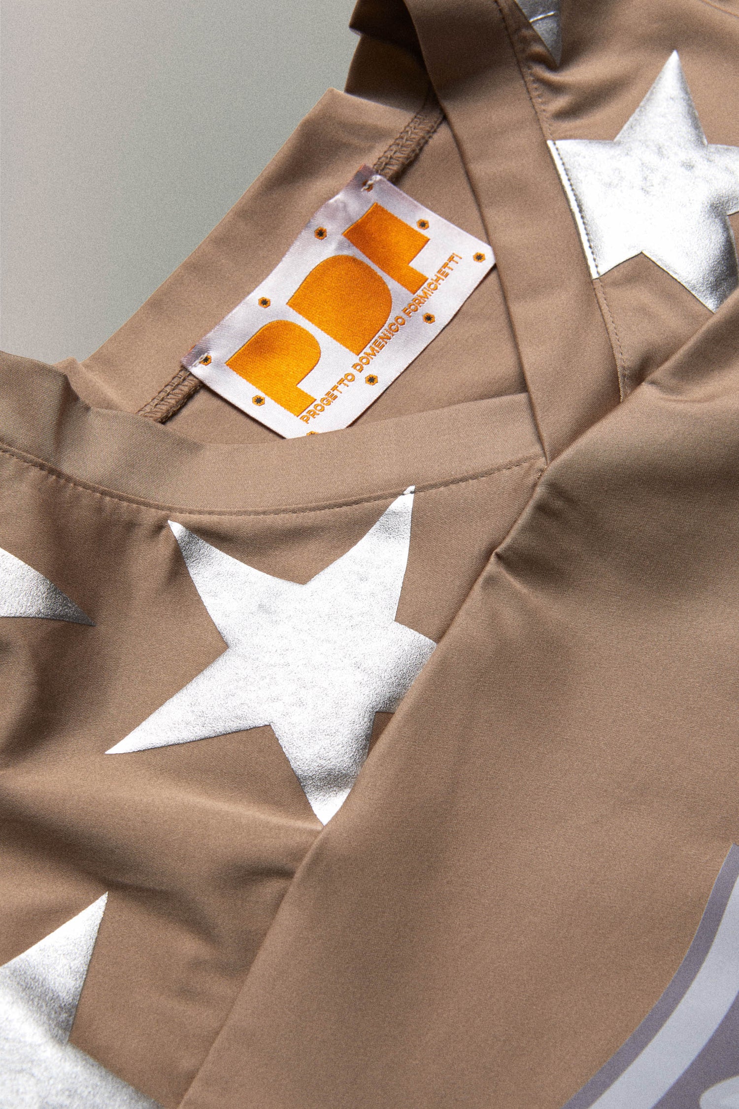 T-SHIRT 1 B // BROWN