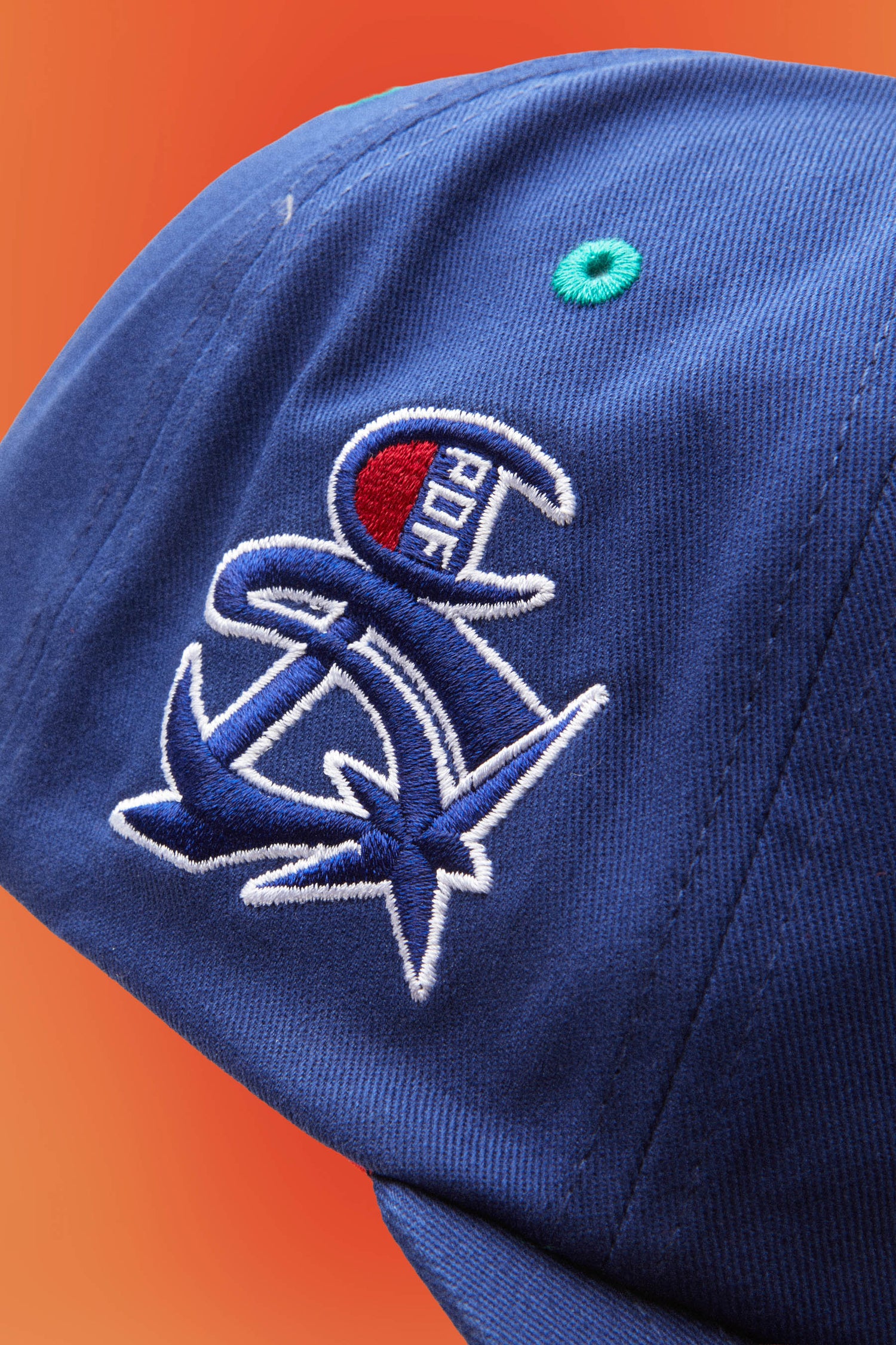 LOGO SNAPBACK CAP // BLUE