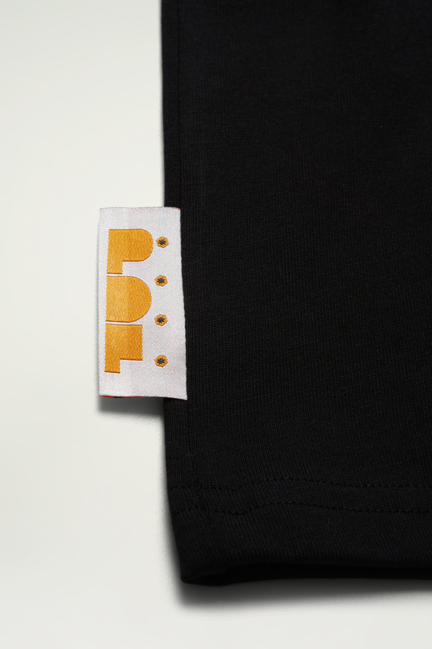ML LONG SLEEVE LIBERTY // BLACK