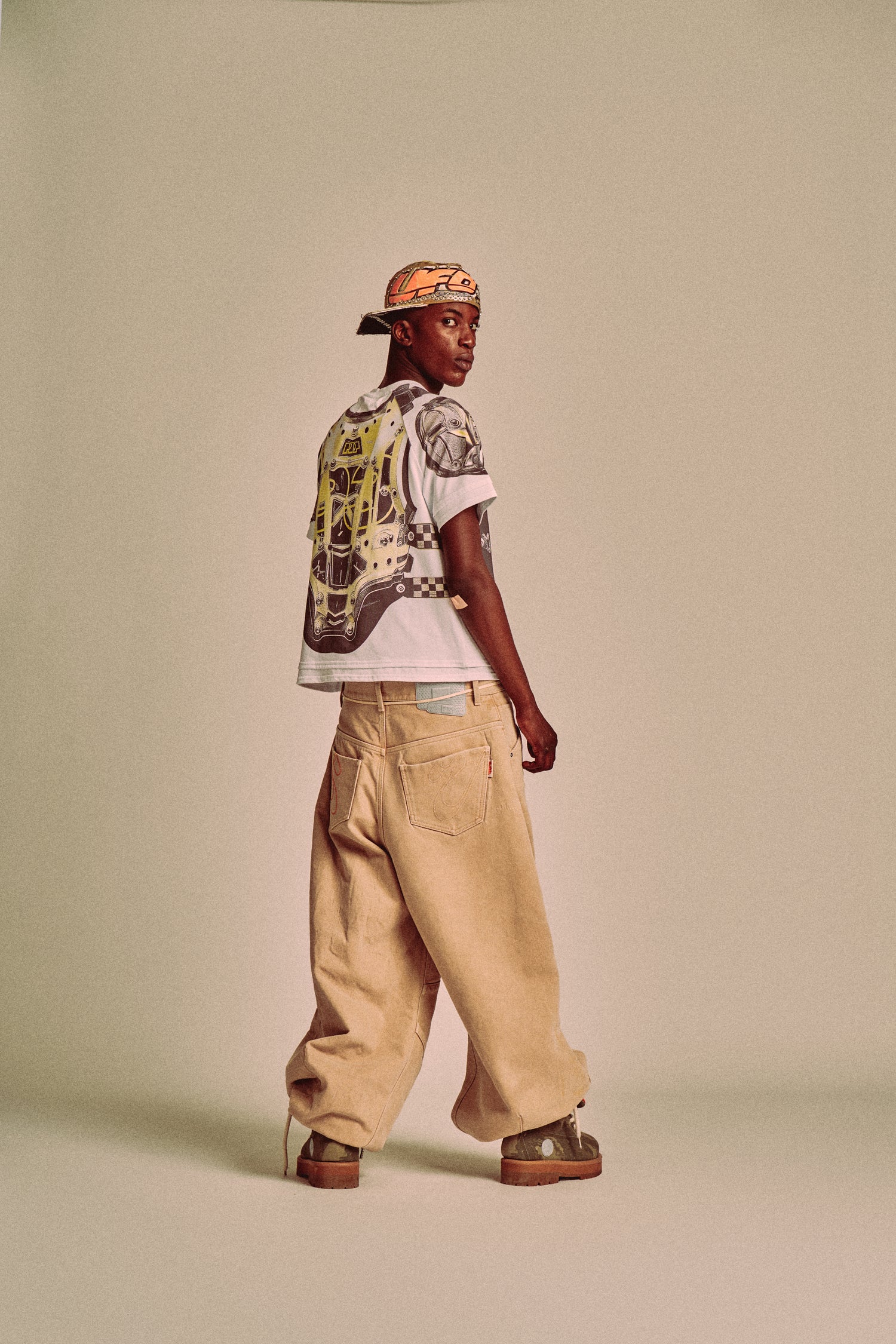 LEGGENDA PANTS // CARTON