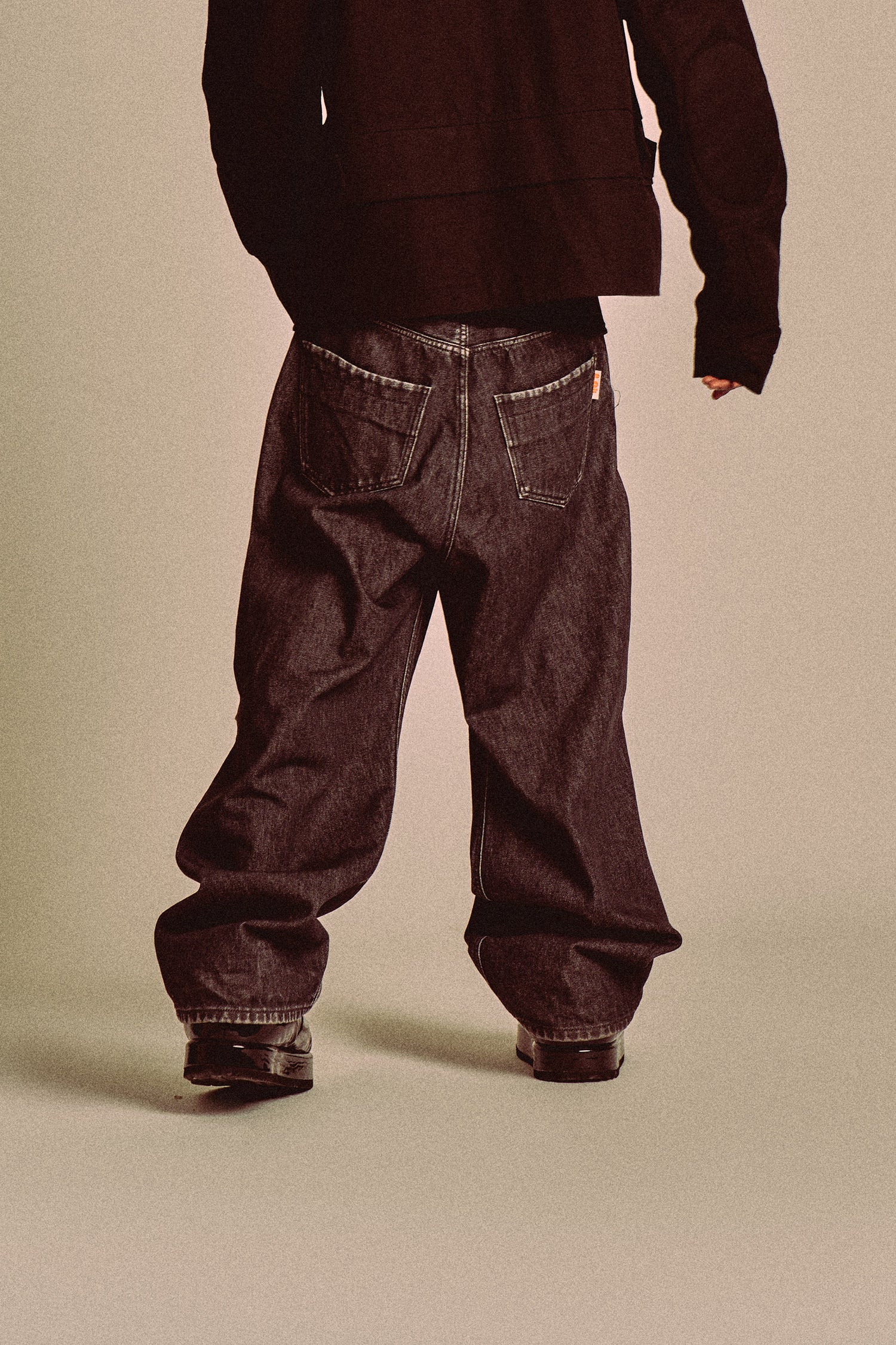 FAT ANGELO JEANS // STONE