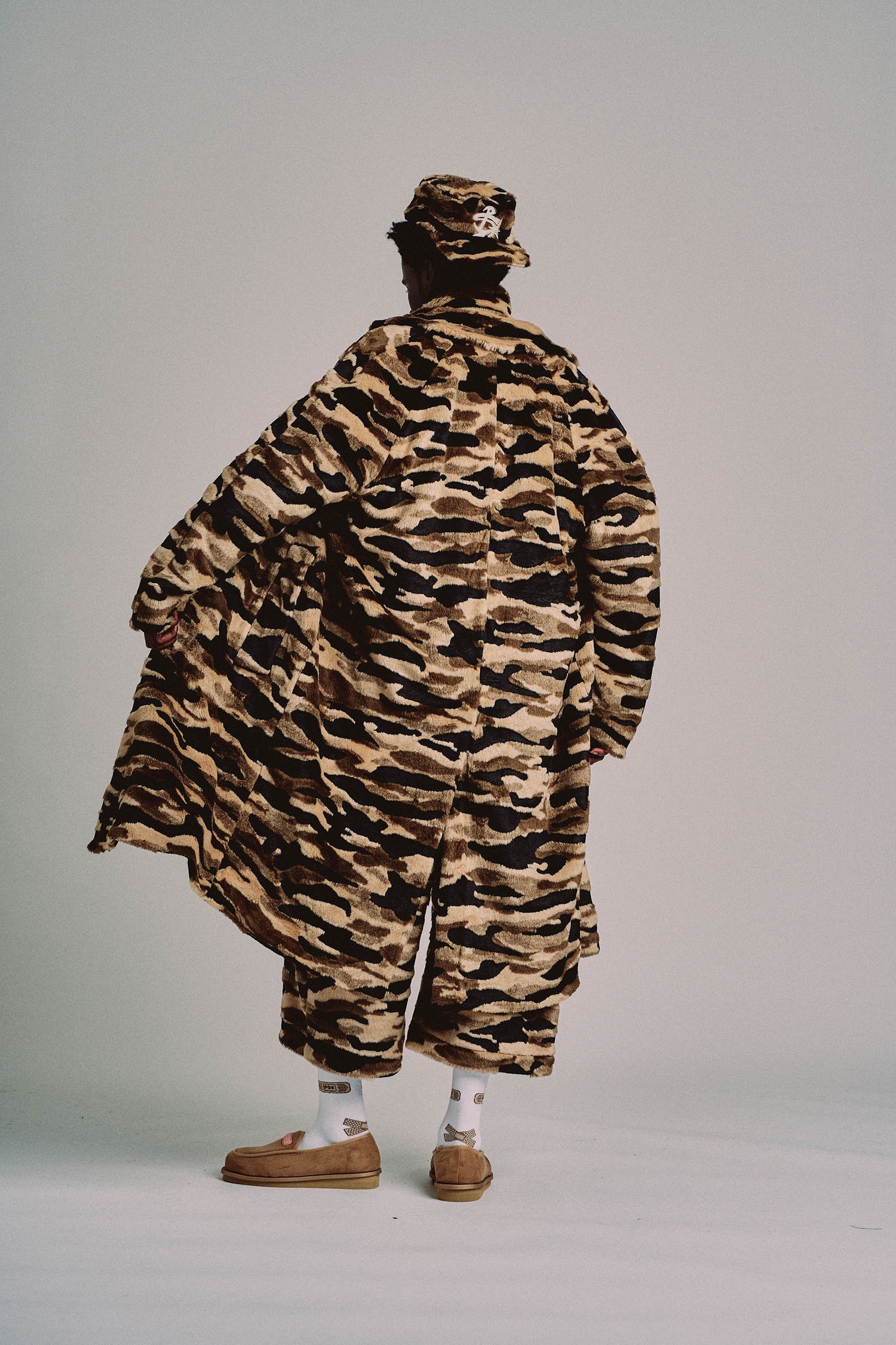 GADGET TRENCH // CAMO