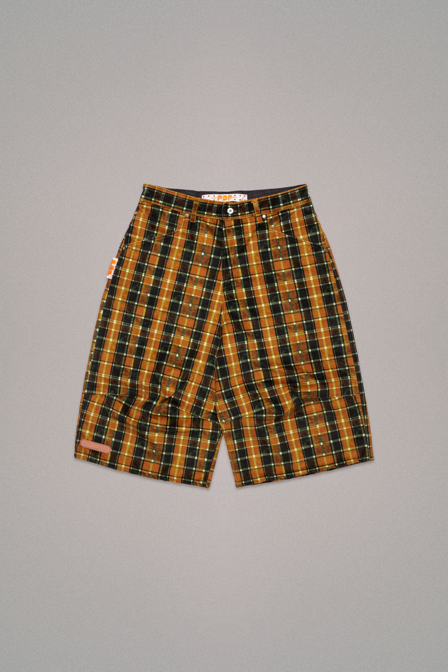 1Flatlayfront_b1ae0b96-44be-