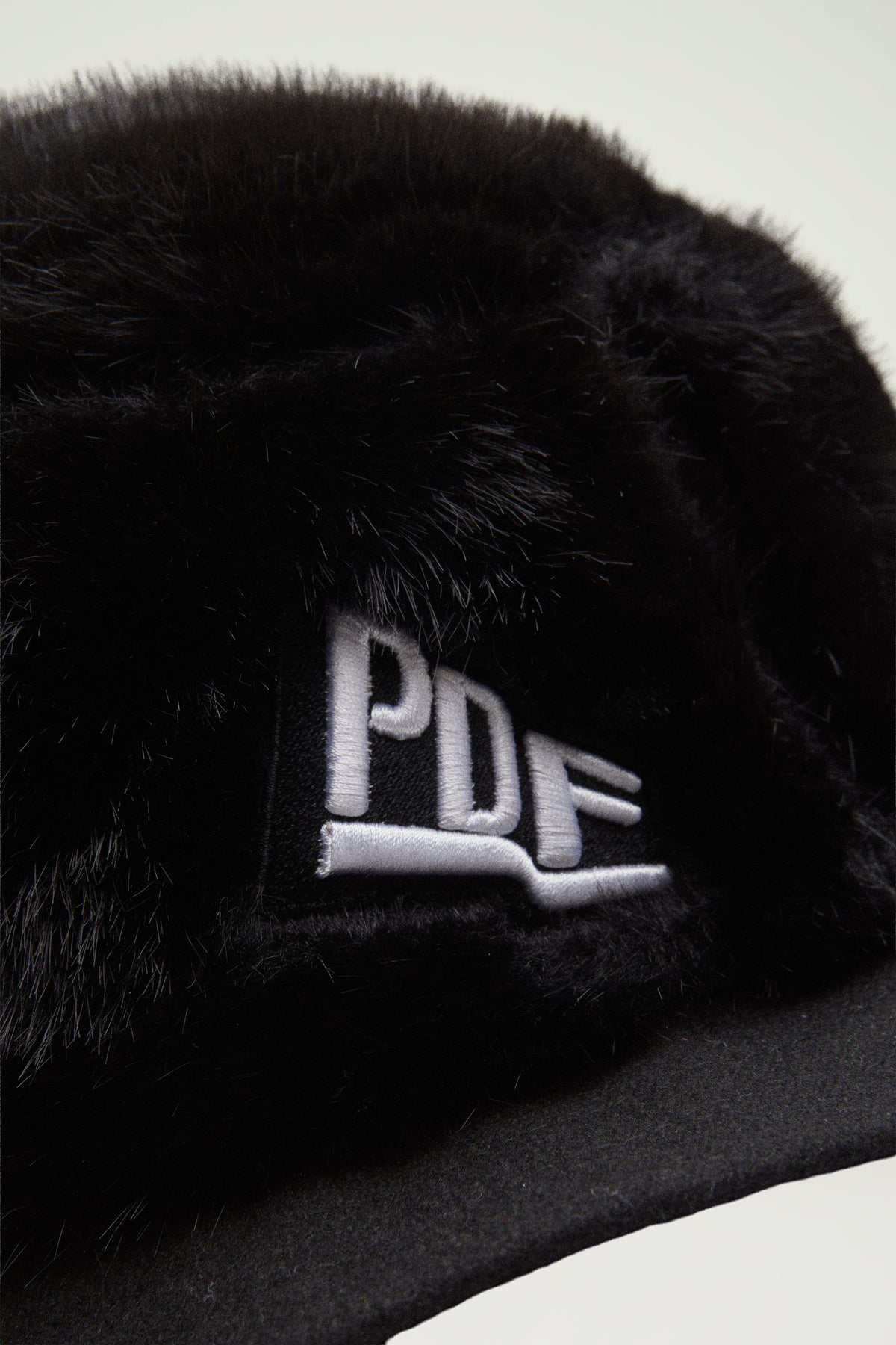 FY FUR BUCKET HAT // BLACK