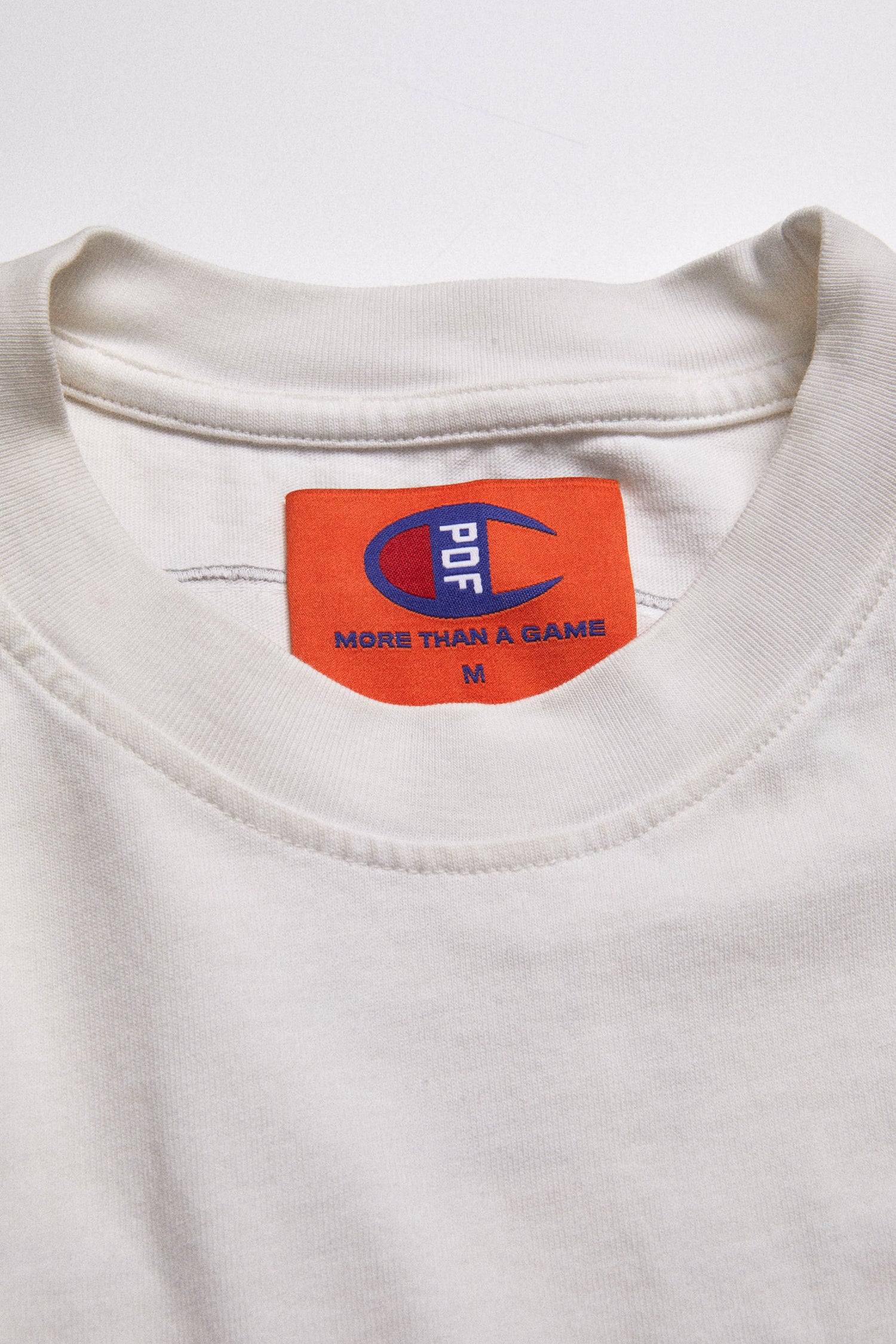 TUTTE STELLE TEE // WHITE