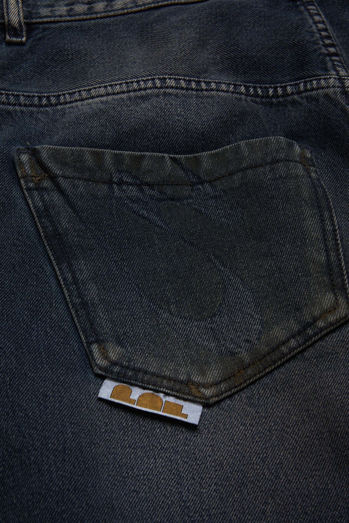 THE NEW LEGGENDA JEAN // BLUE PLASTER