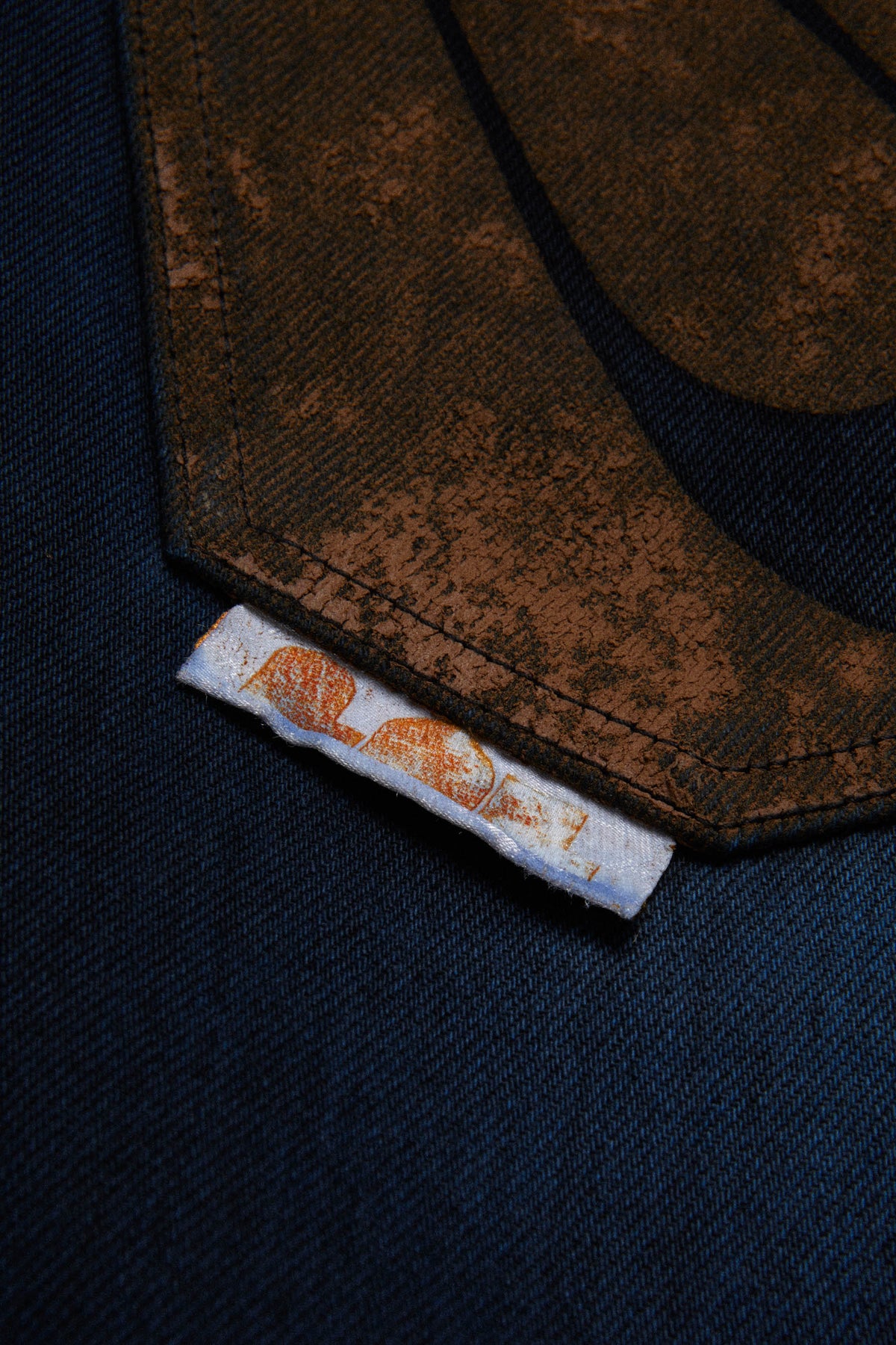 THE NEW LEGGENDA JEAN // BLACK OVERDYED BLUE