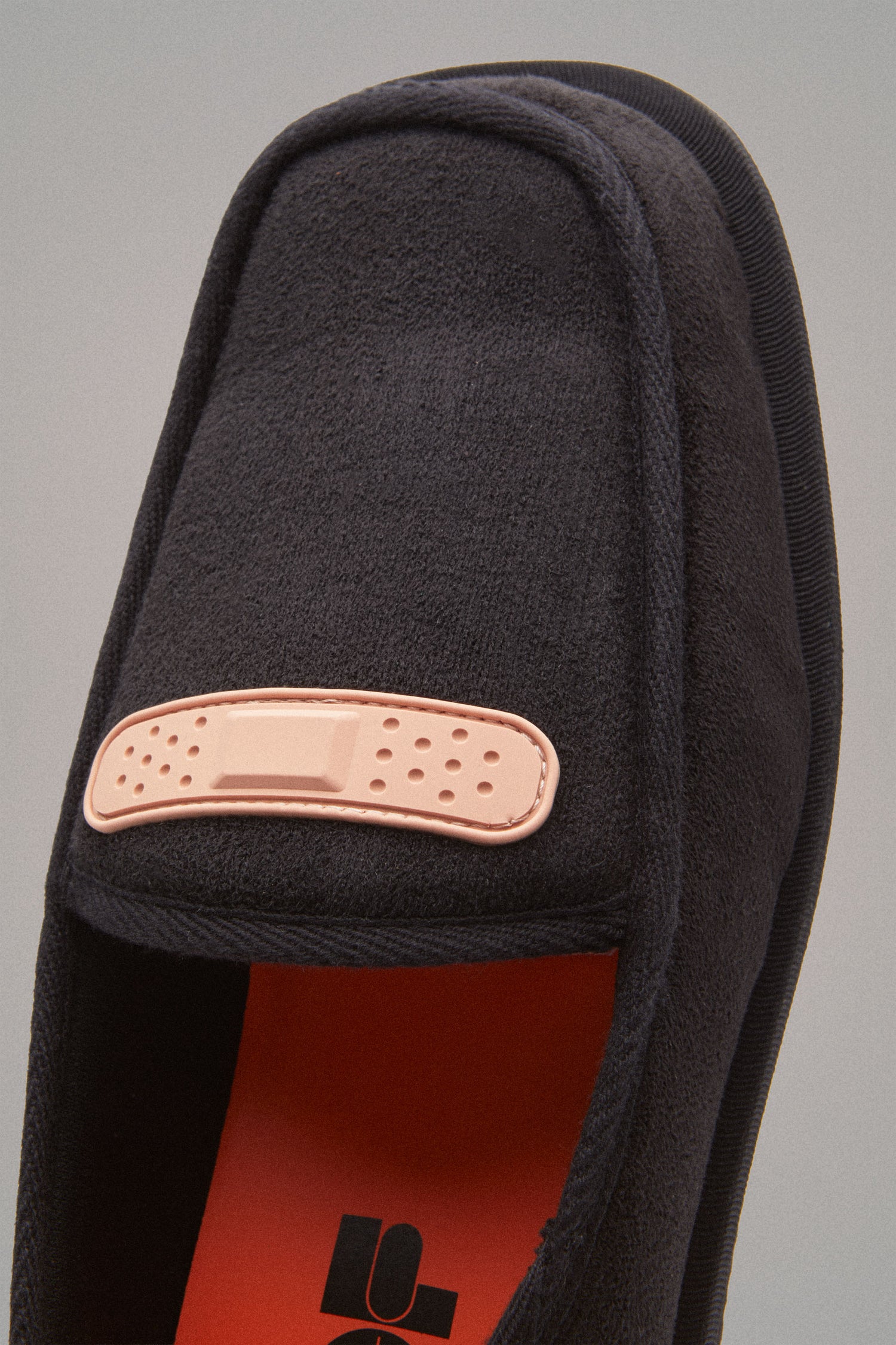 CASA VELVET SLIPPERS // BLACK