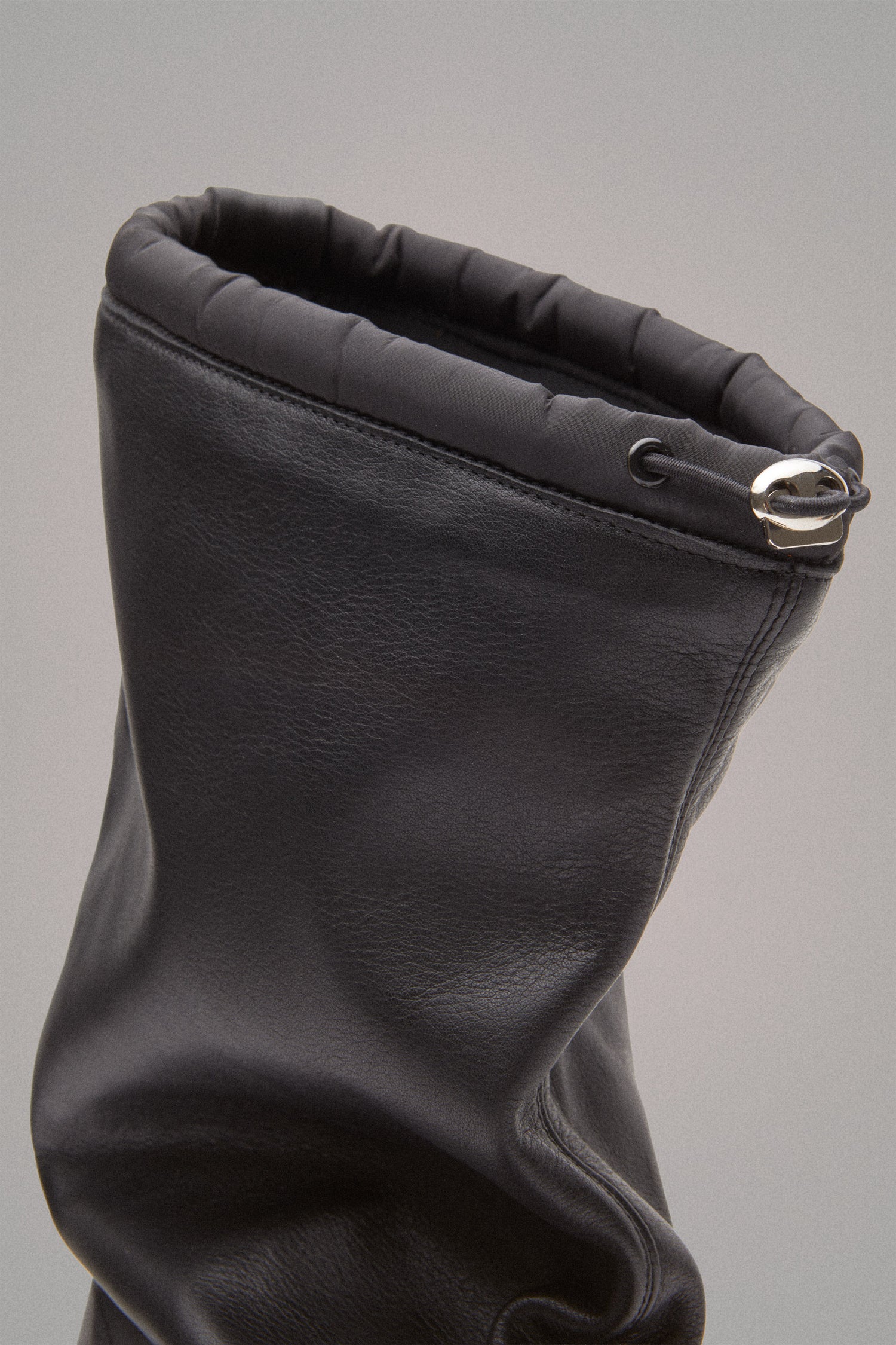 STRADA RAIN BOOTS // BLACK