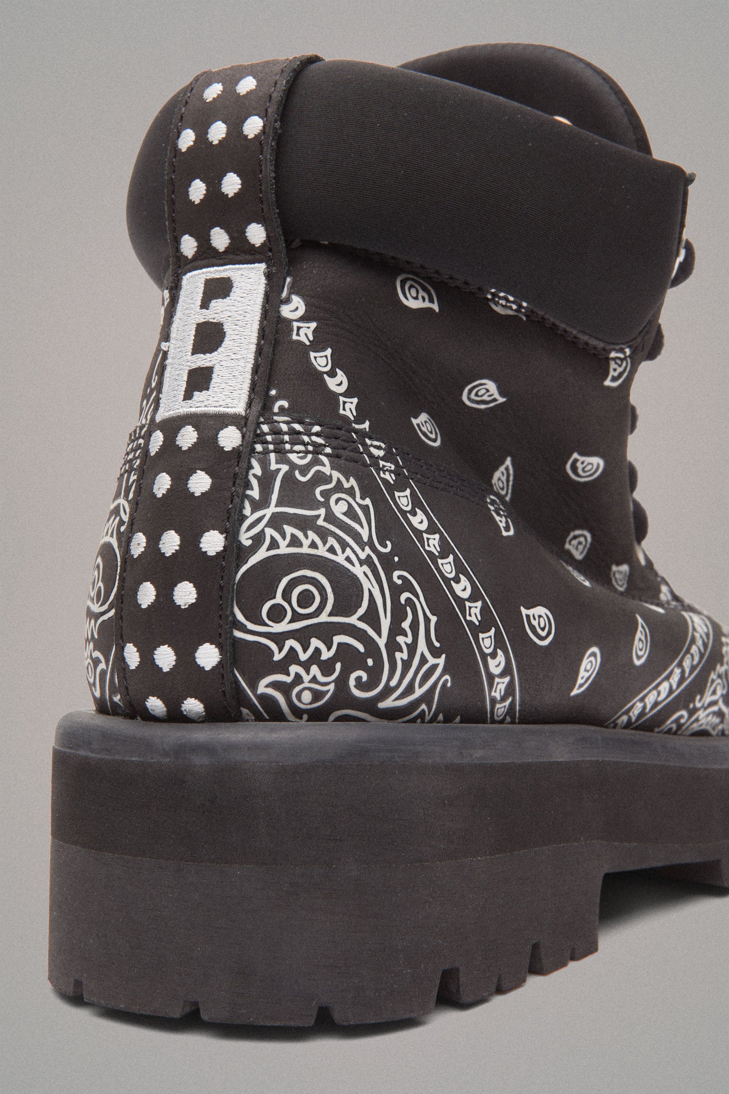 STRADA LOW BANDANA BOOT // BLACK