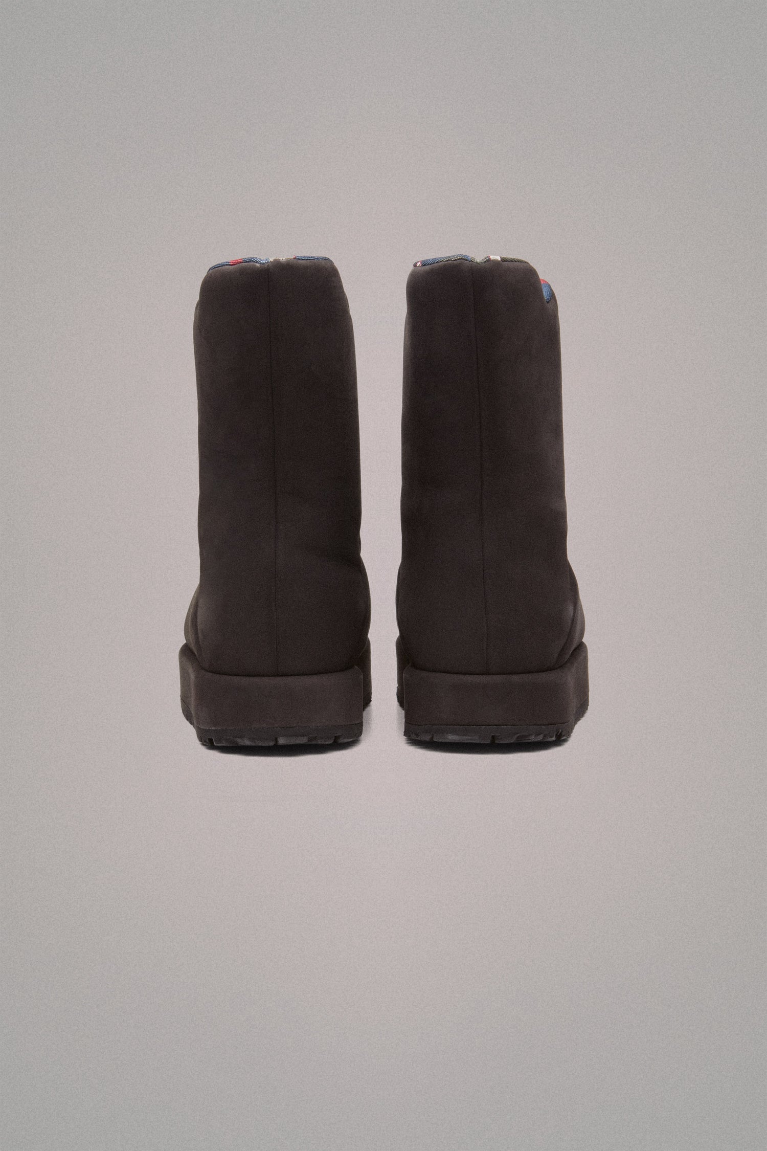 NEVE NABUK BOOTS // BLACK