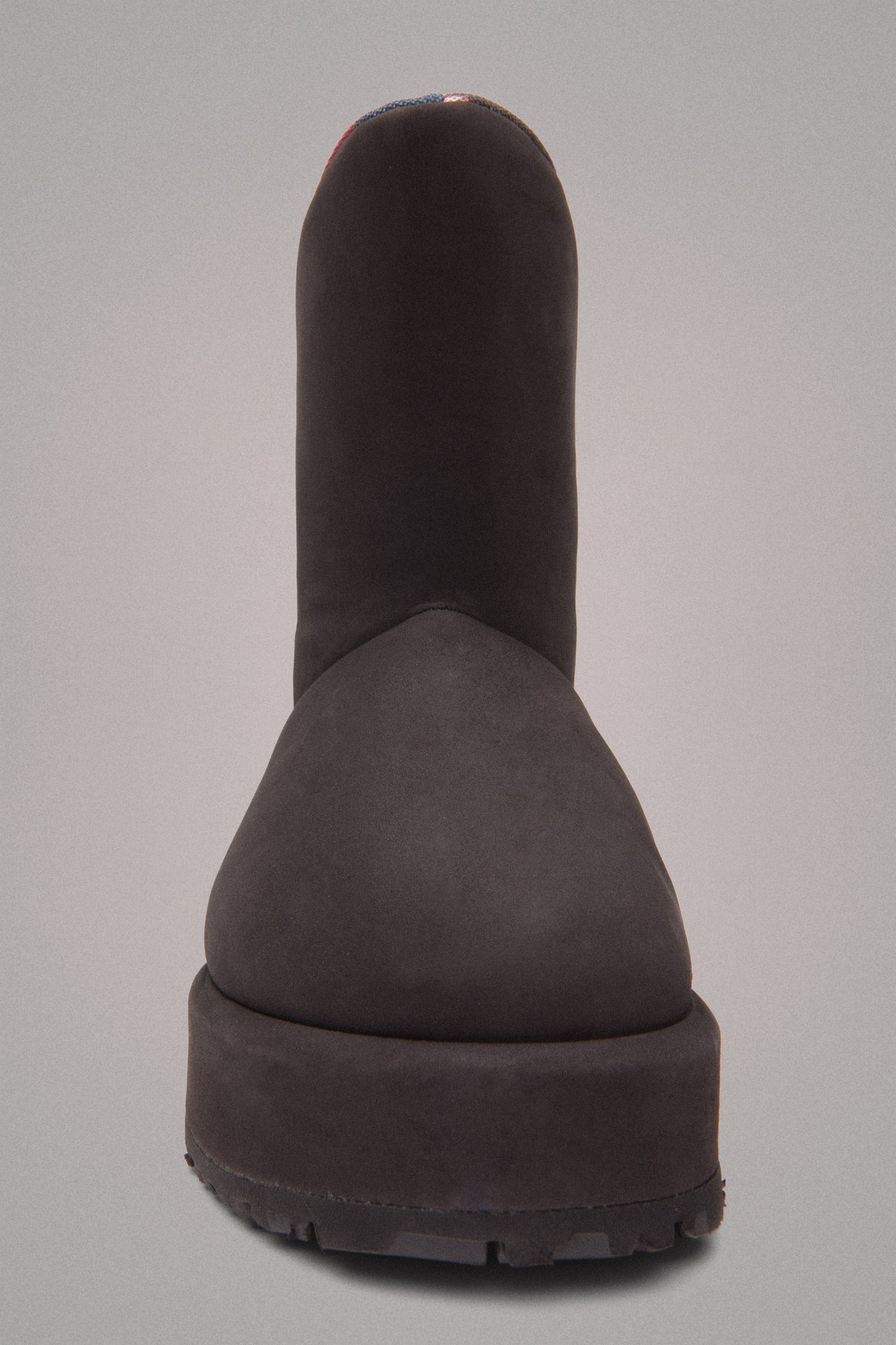 NEVE NABUK BOOTS // BLACK