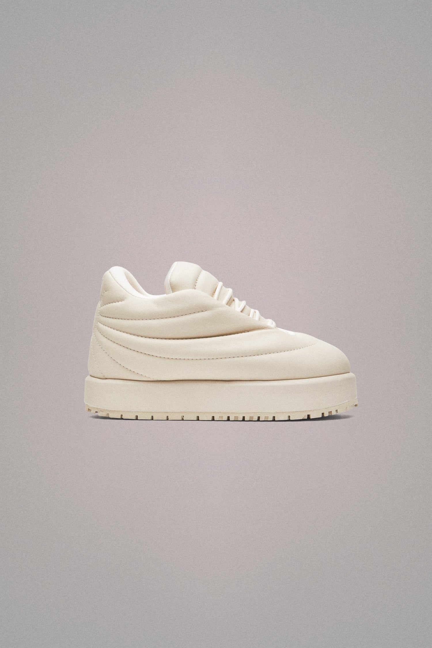 PLUTO S000 SNEAKERS // OFF WHITE