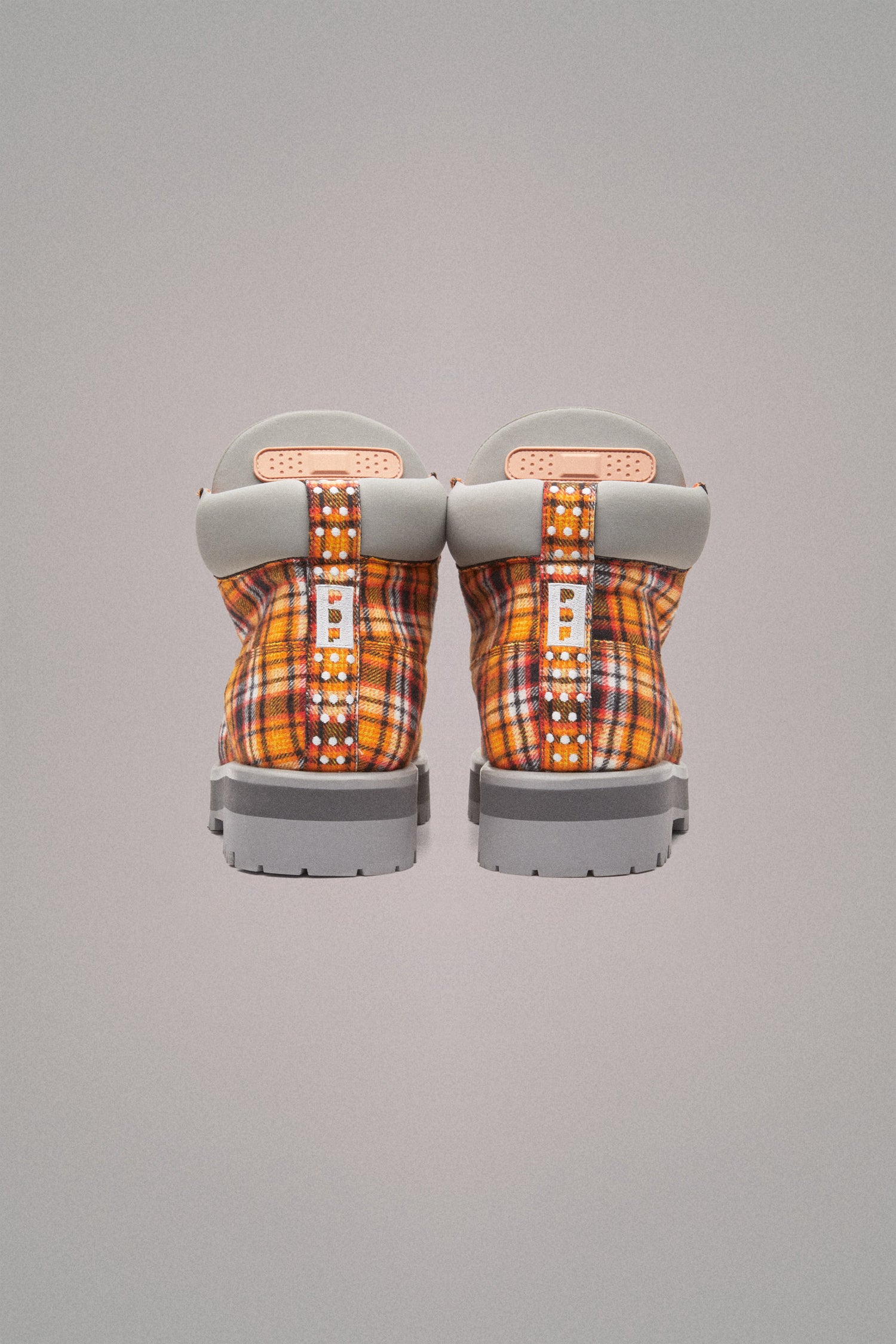 STRADA LOW TARTAN BOOTS // ORANGE