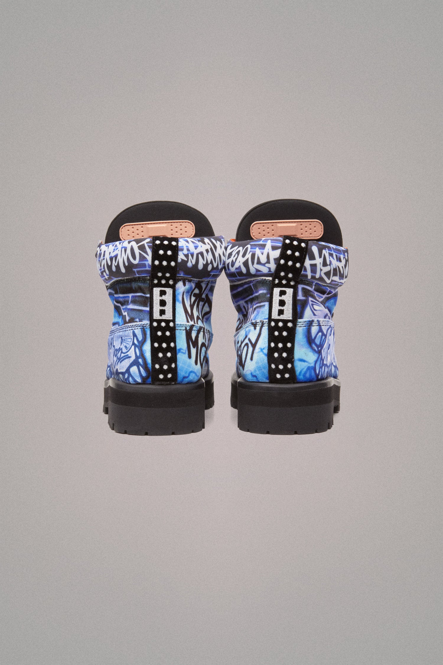 STRADA LOW GRAFFITI BOOTS // BLUE