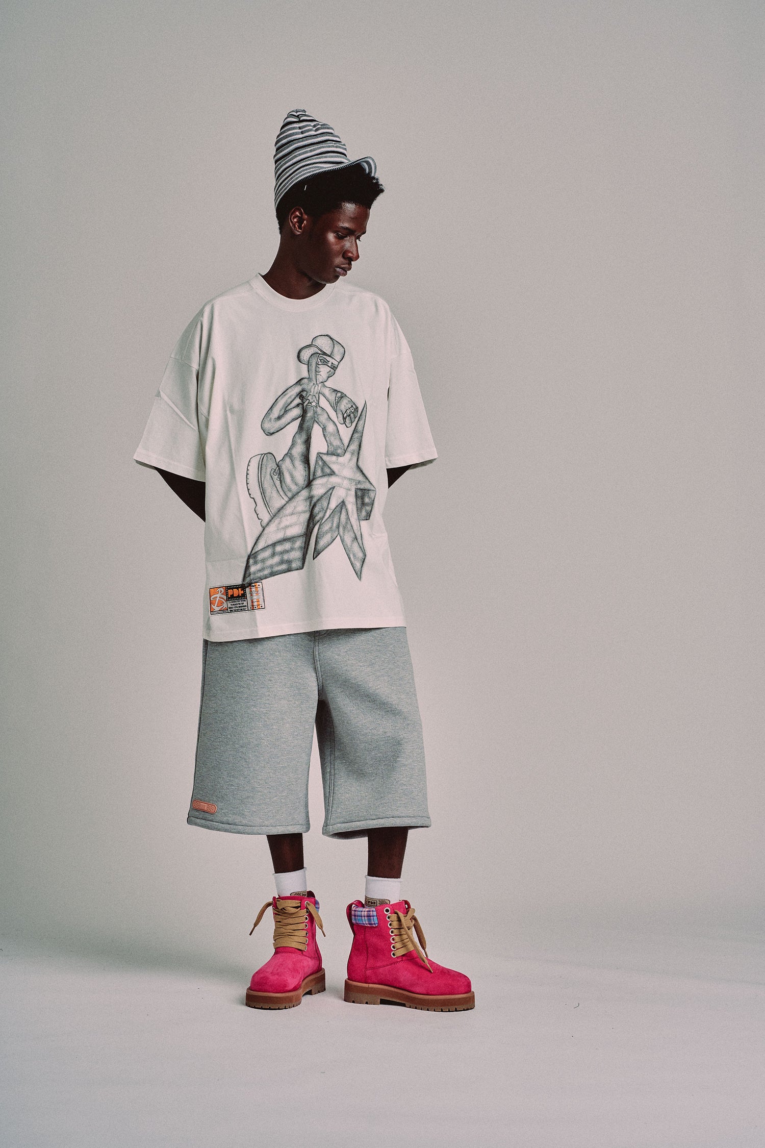 THE BOY WRITER T-SHIRT // WHITE