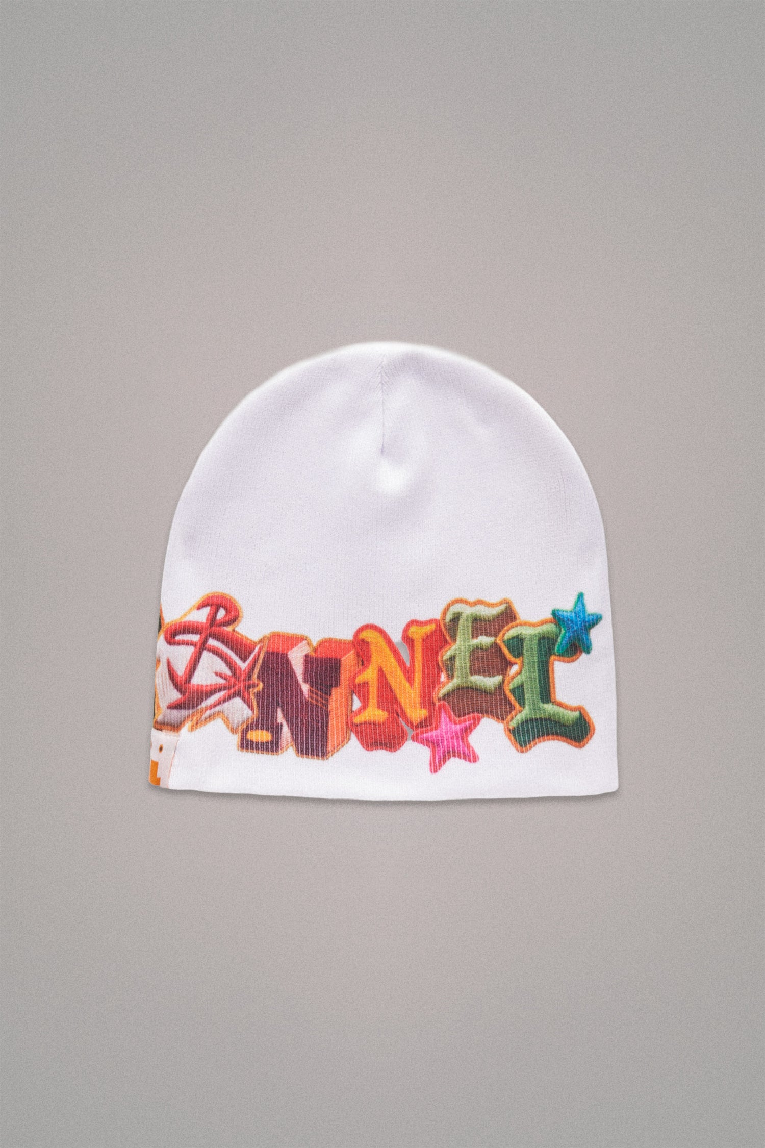 CHANNEL BEANIE  // WHITE
