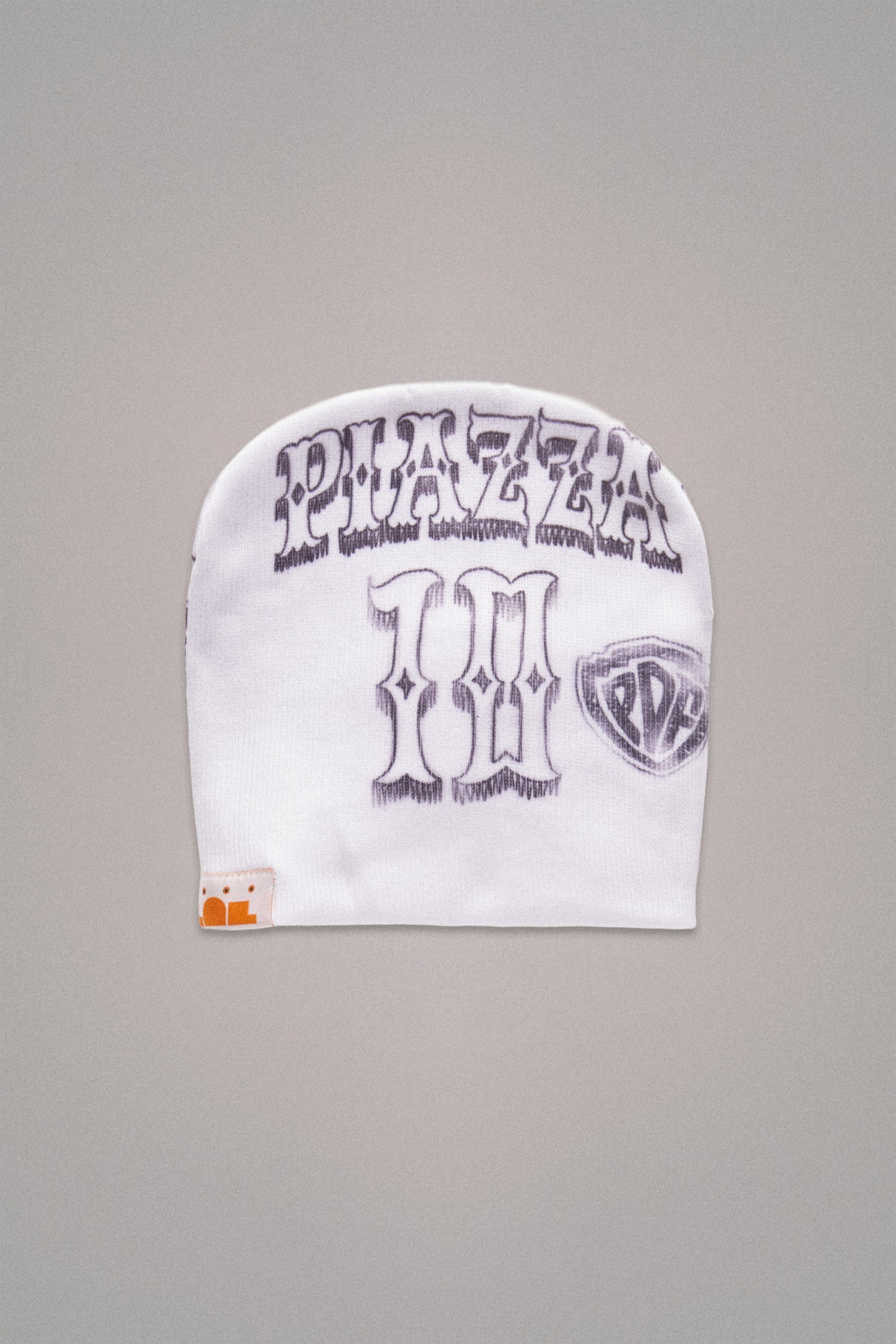 GRAFFITI BEANIE // WHITE