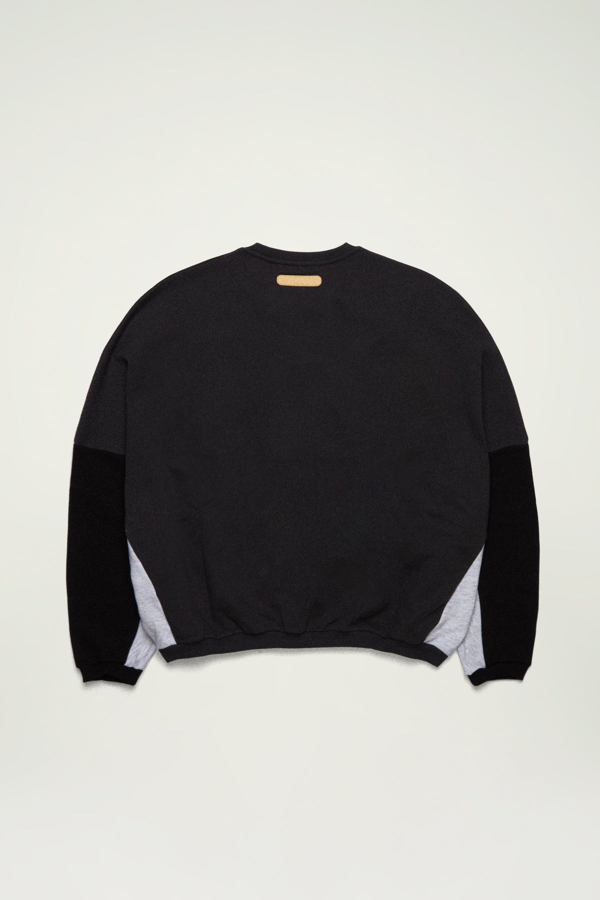 ALARE CREWNECK // BLACK