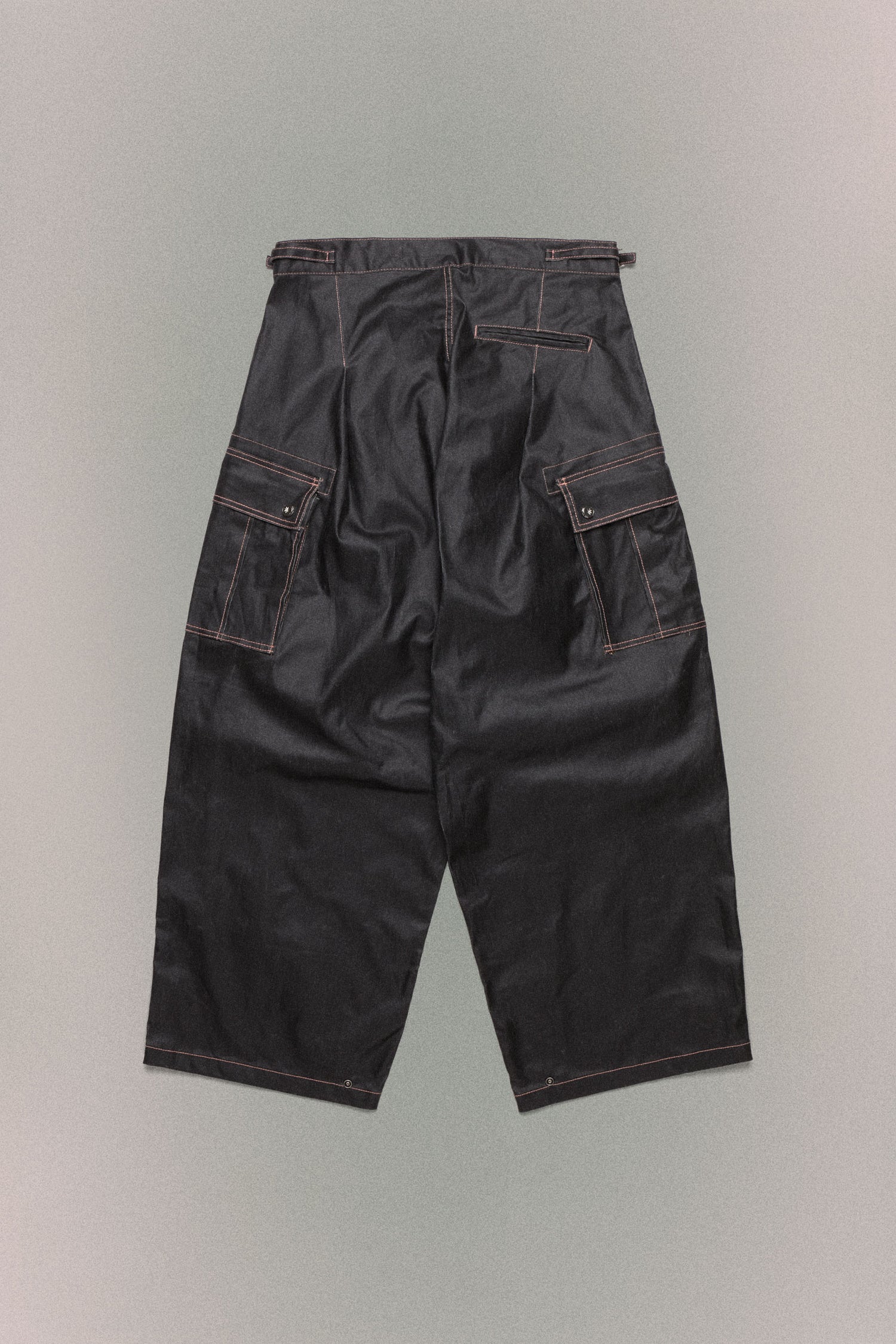 PARACADUTE CARGO // BLACK