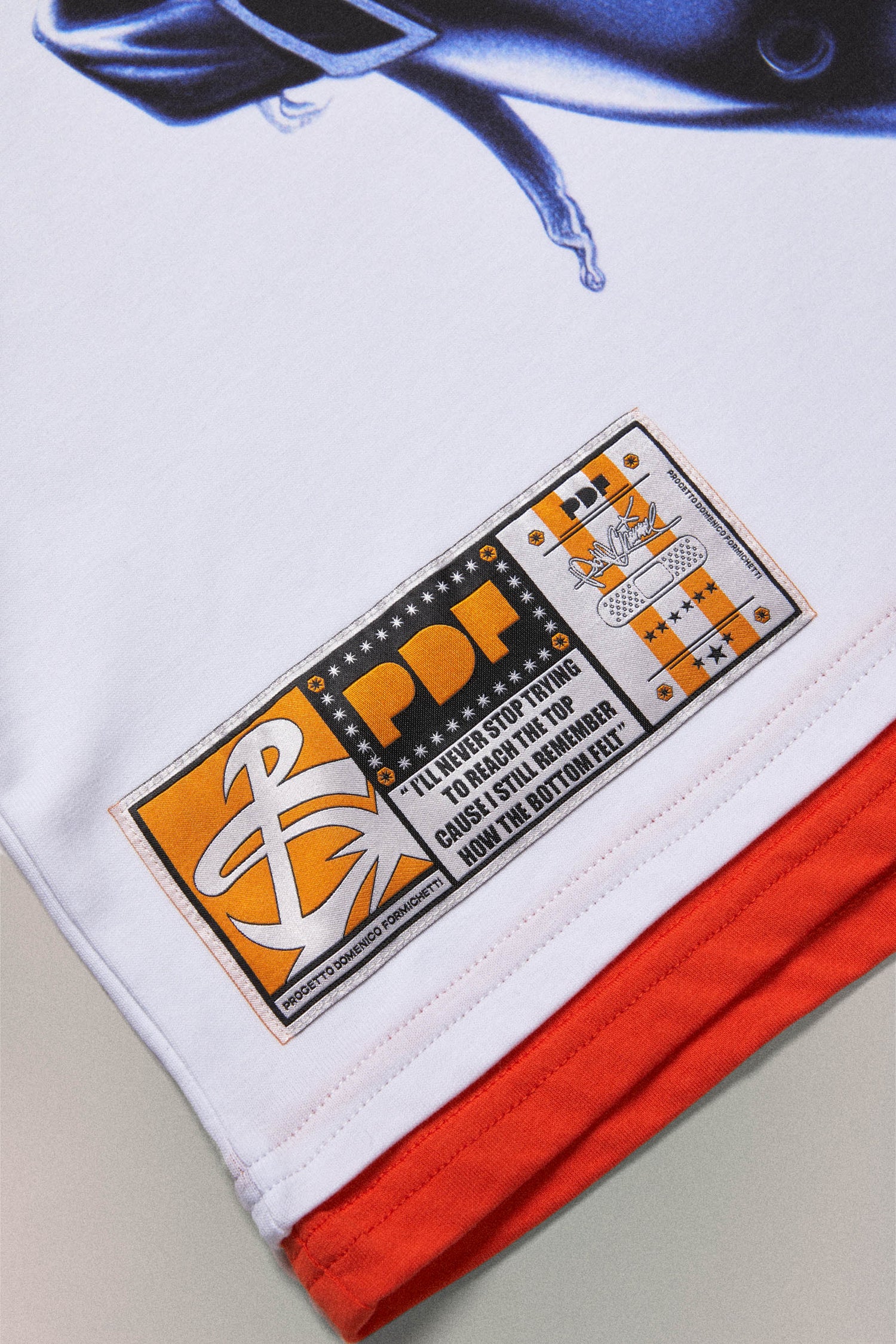 NO NAME B // ORANGE WHITE