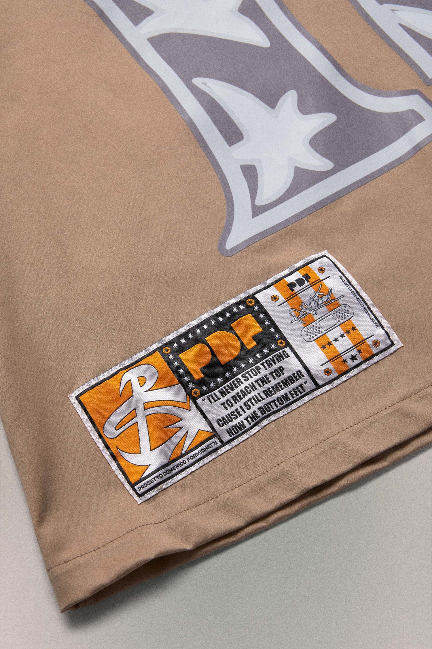 T-SHIRT 1 B // BROWN