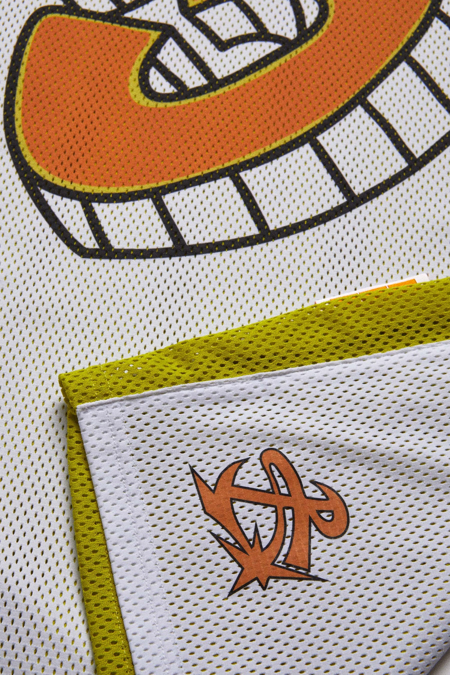 T-SHIRT 2 A // YELLOW WHITE