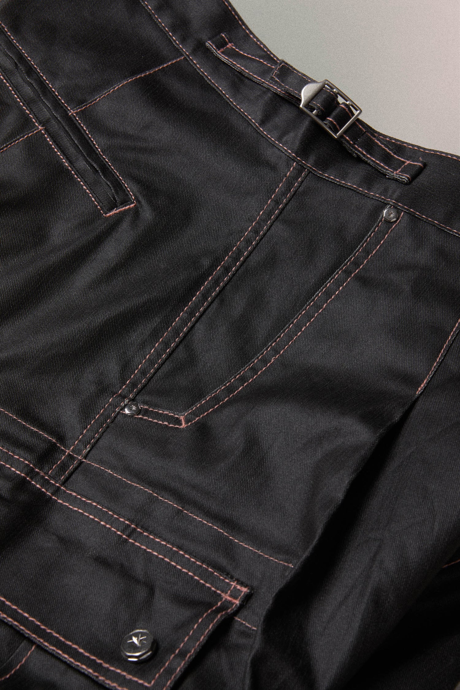 PARACADUTE CARGO // BLACK